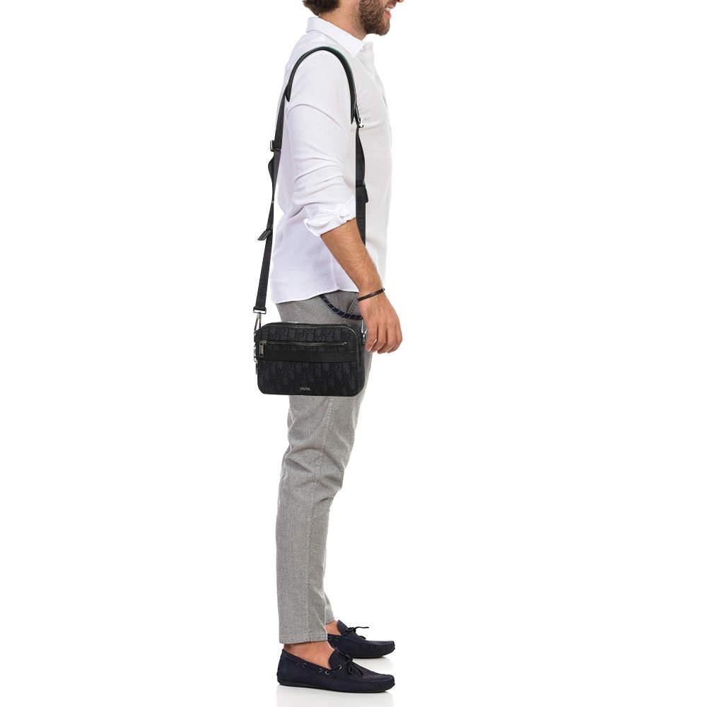 Designed to be durable this lovely crossbody bag is a prized buy. Chic and easy to carry the creation comes with a long shoulder strap and a spacious interior to keep your essentials safe.