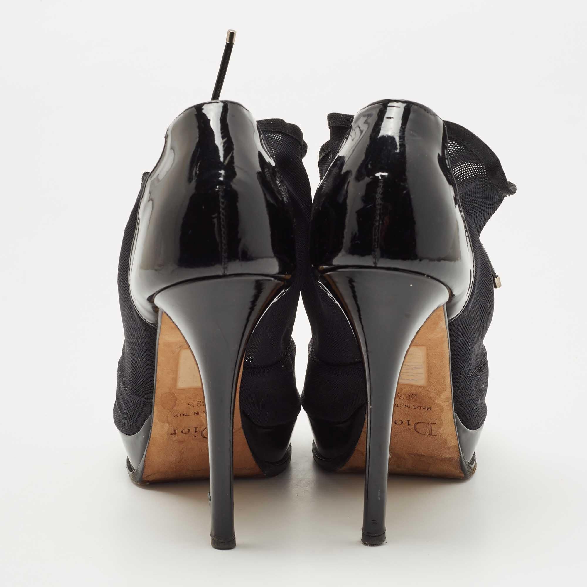 Dior Black Patent Leather and Mesh Peep Toe Lace Up Ankle Booties Size 38.5 For Sale 1