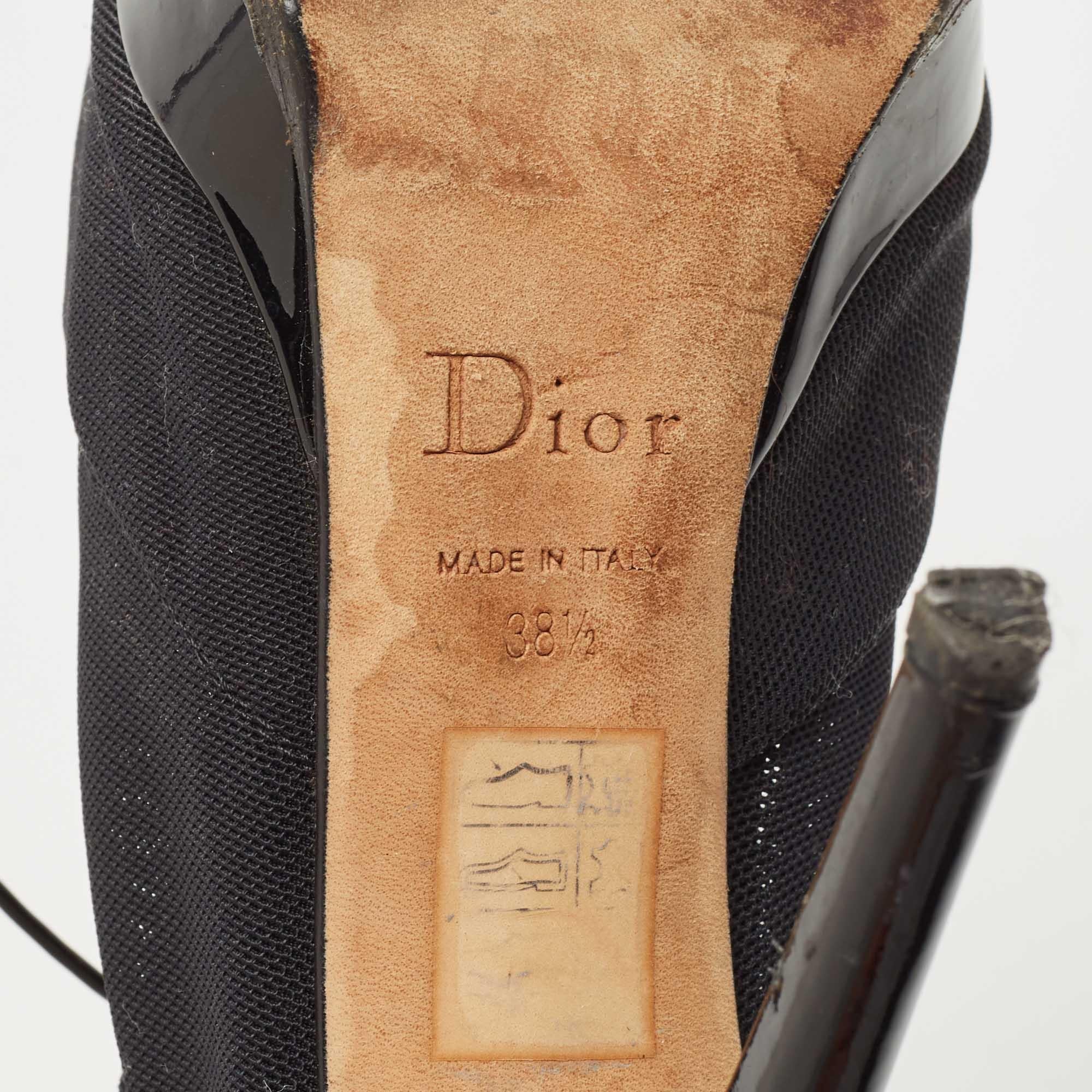 Dior Black Patent Leather and Mesh Peep Toe Lace Up Ankle Booties Size 38.5 For Sale 4
