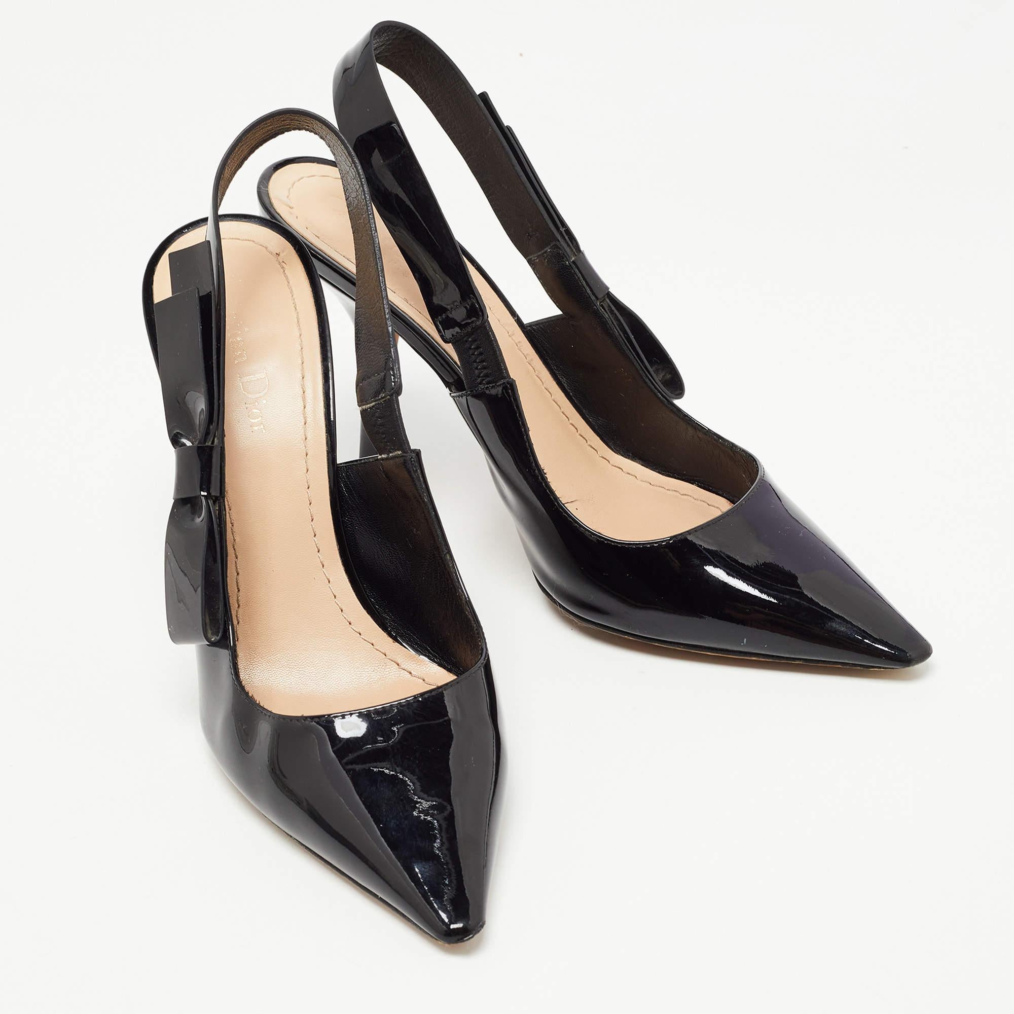 Dior Black Patent Leather Bow Slingback Pumps Size 39.5 In Good Condition In Dubai, Al Qouz 2