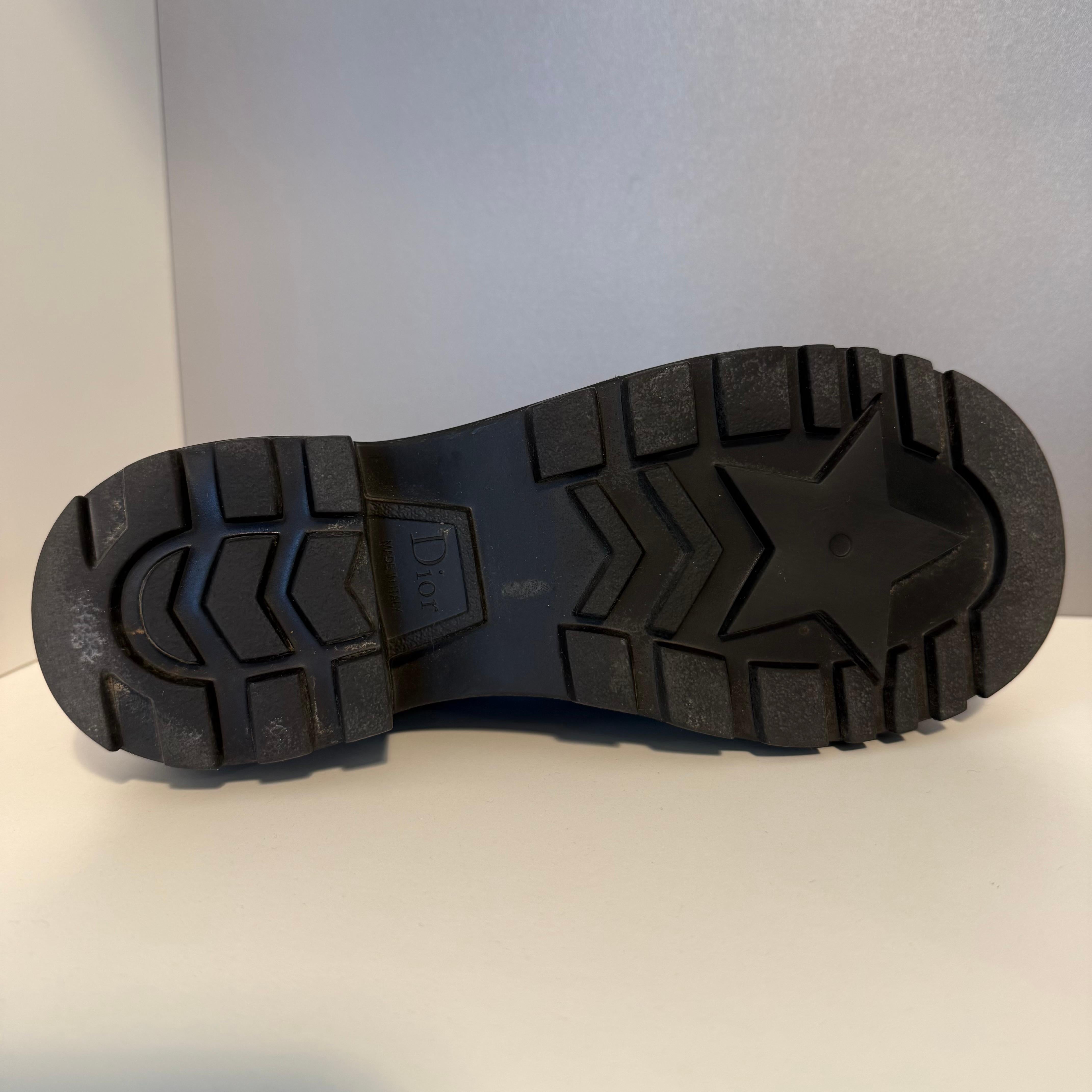 Dior Code Mocassins en cuir verni noir IT 36.5 en vente 4