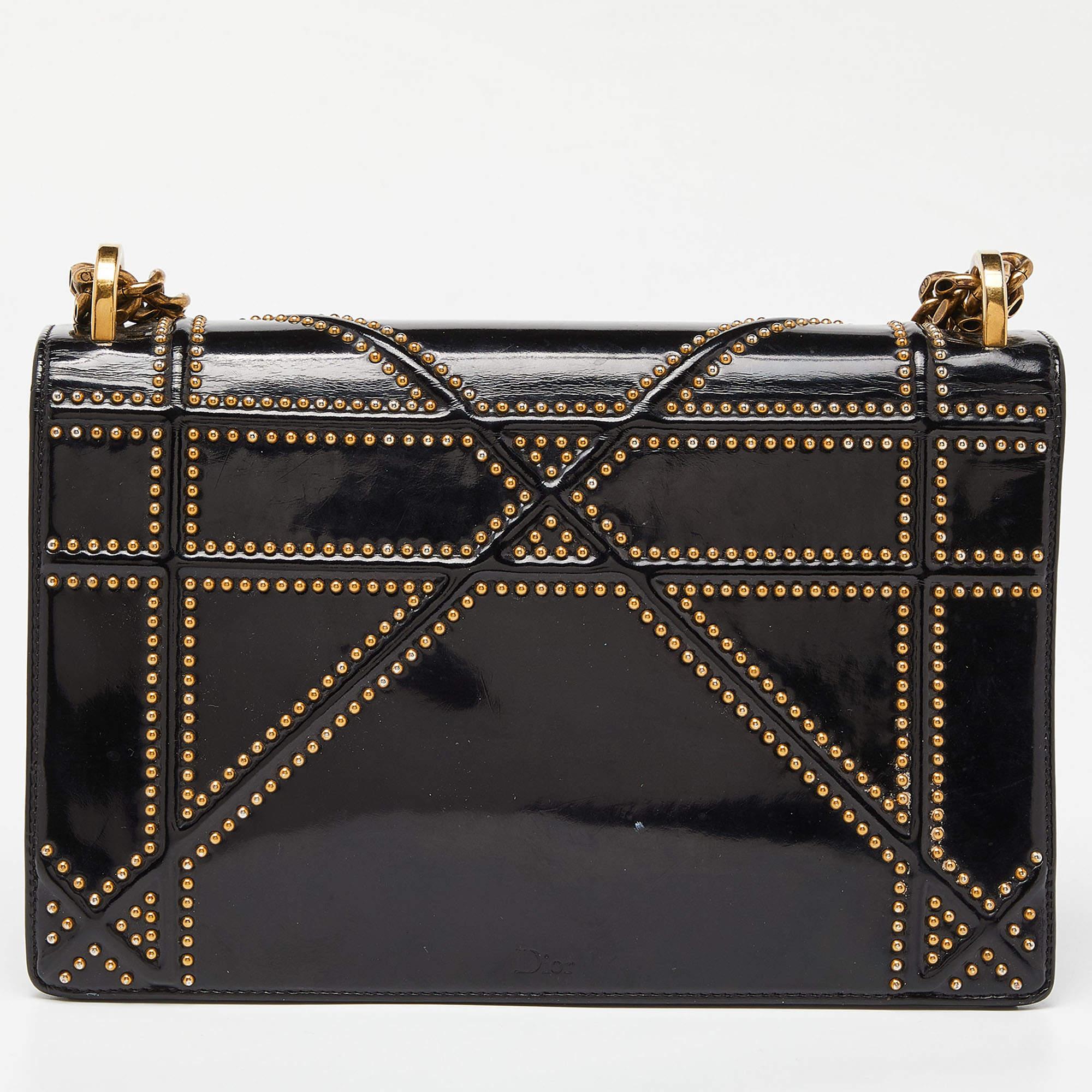 Women's Dior Black Patent Leather Medium Diorama Shoulder Bag For Sale