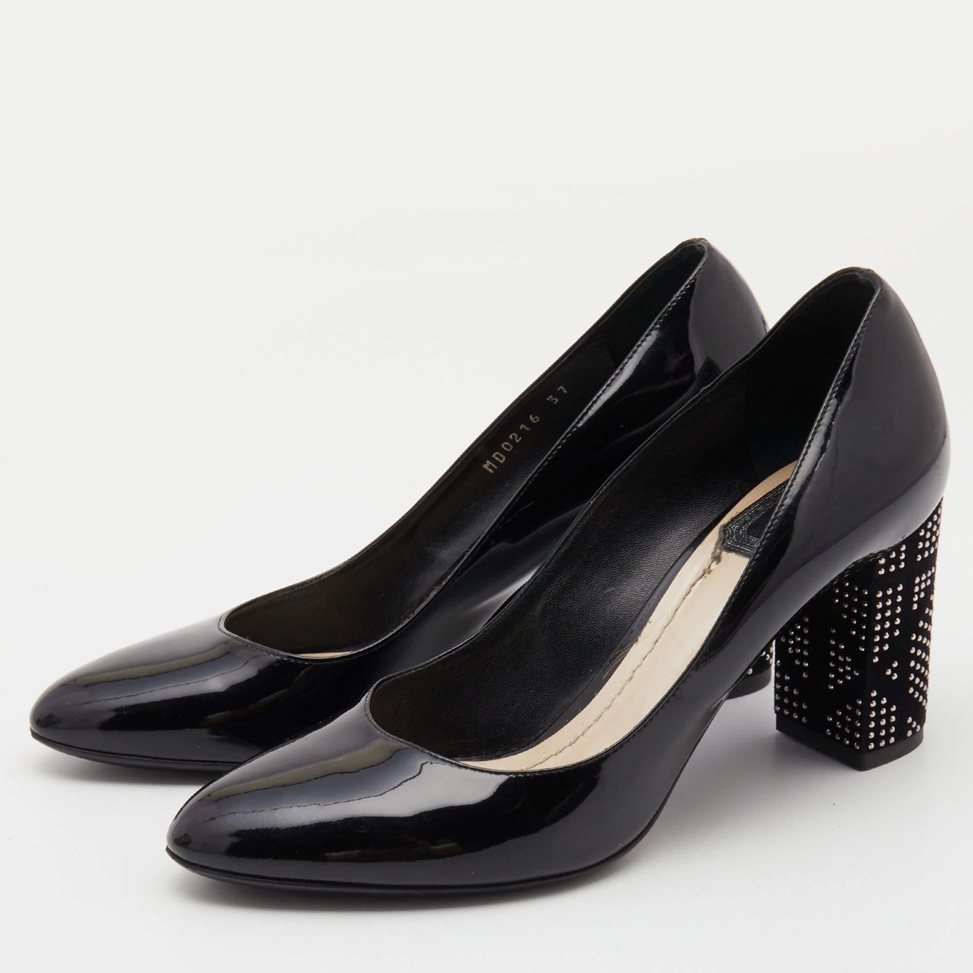 Women's Dior Black Patent Leather Studded Block Heel Pumps Size 37