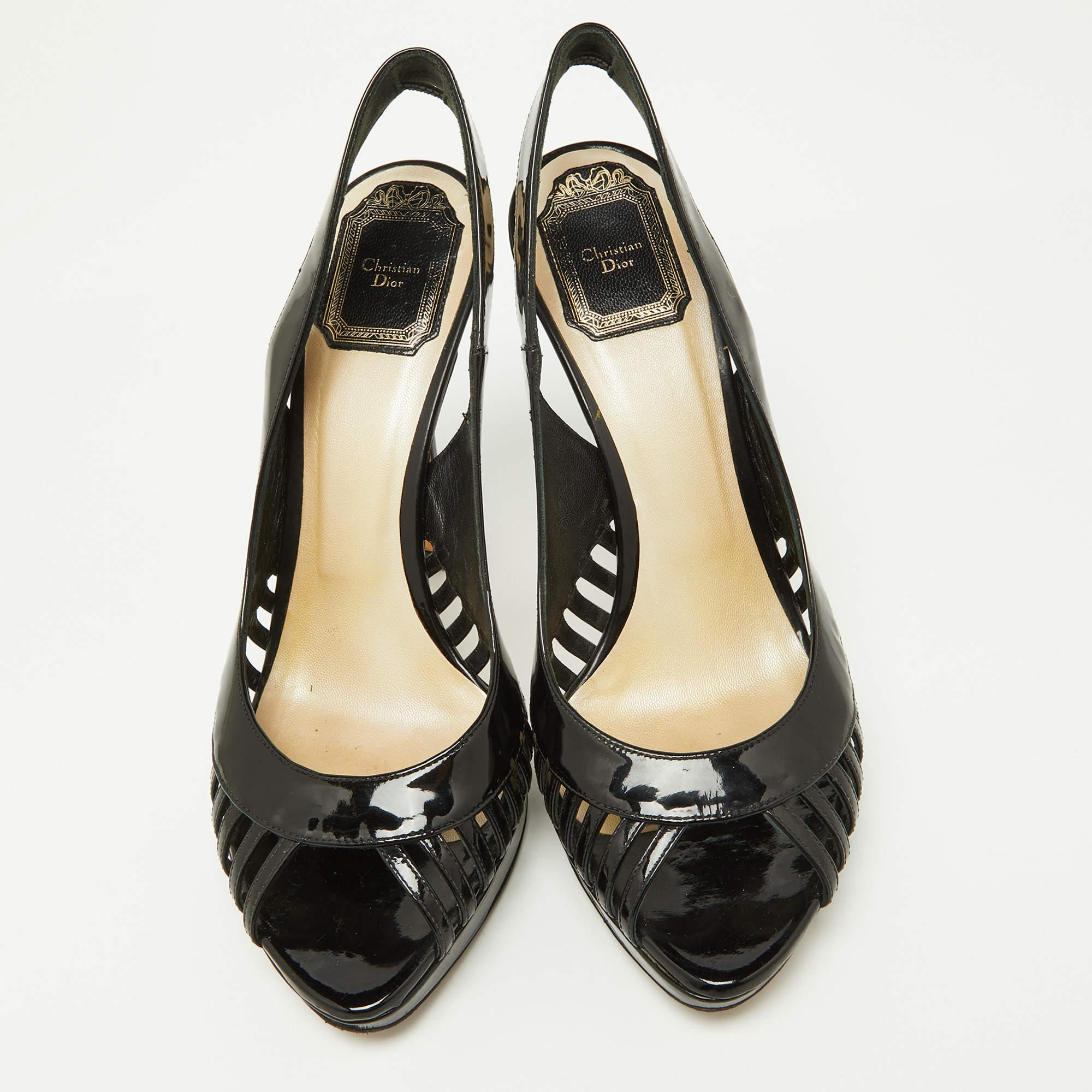 Dior Black Patent Leather Whisper Slingback Sandals Size 38 In Excellent Condition In Dubai, Al Qouz 2