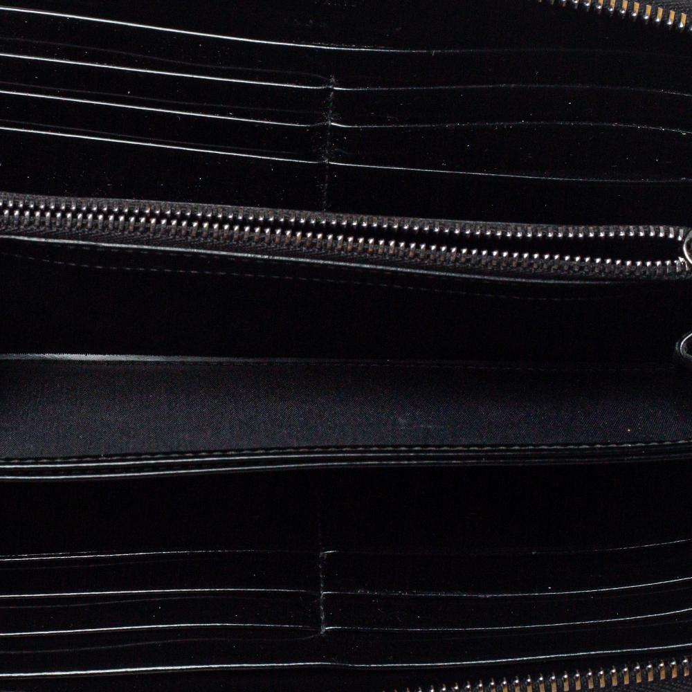 Dior Black Patent Leather Zip Around Lady Dior Wallet 3