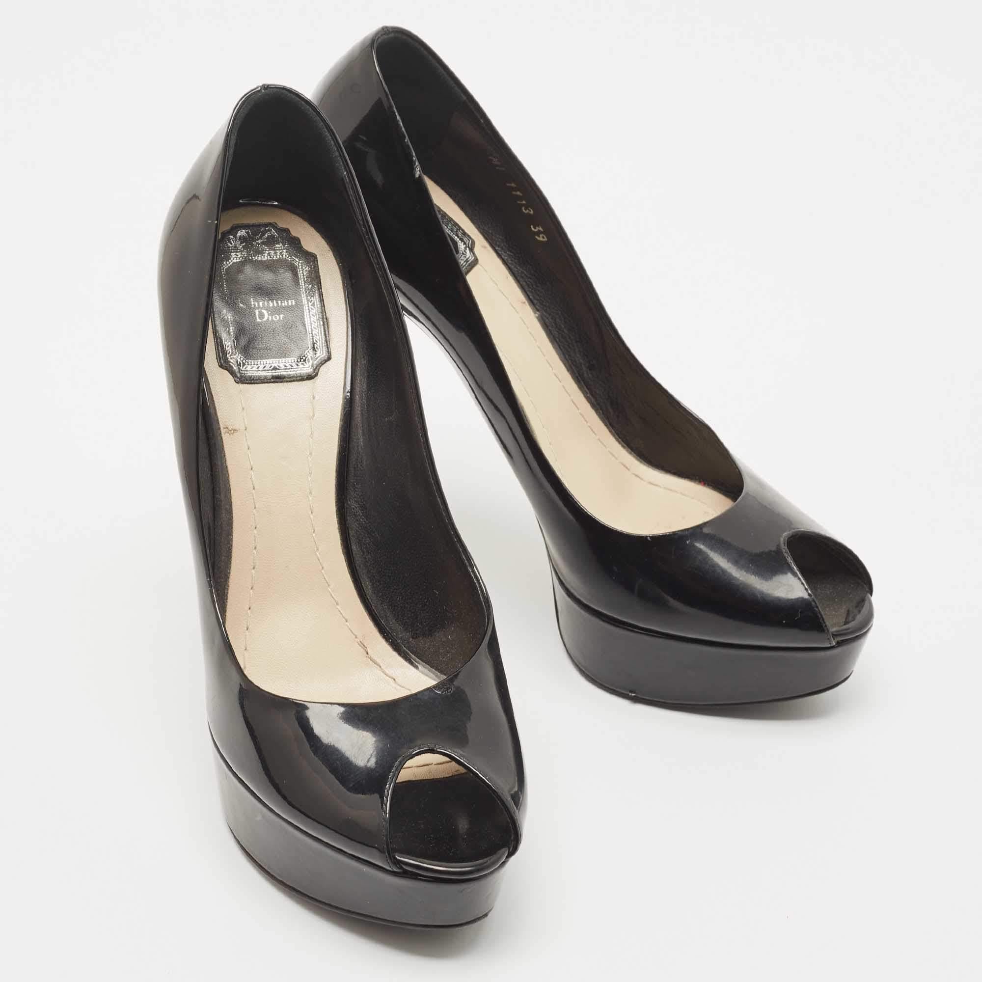 Dior Black Patent Miss Dior Peep Toe Pumps Size 39 In Good Condition For Sale In Dubai, Al Qouz 2