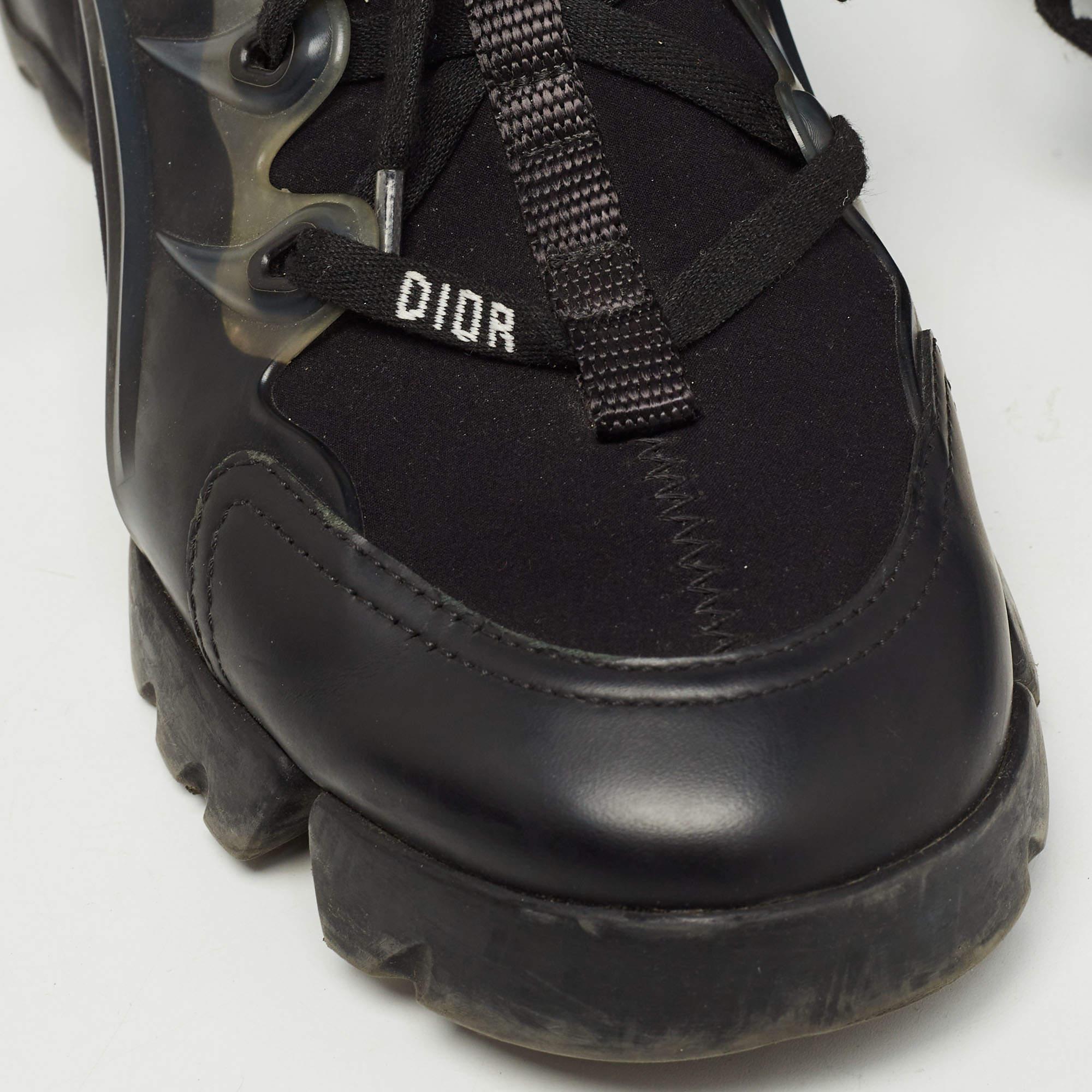 Dior Black PVC and Fabric D-Connect Sneakers Size 36 In Good Condition For Sale In Dubai, Al Qouz 2