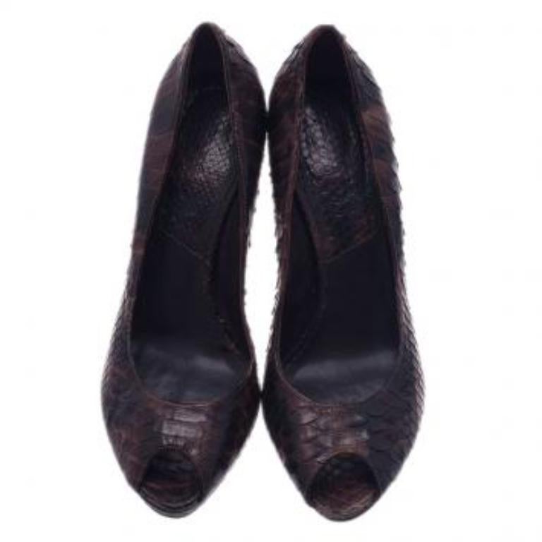 Dior Pitón Negro Miss Dior Bombas Peep Toe Talla 38 en venta 6