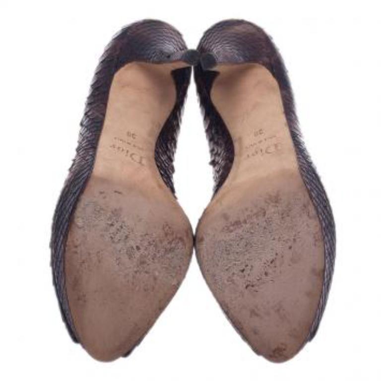 Dior Pitón Negro Miss Dior Bombas Peep Toe Talla 38 en venta 7