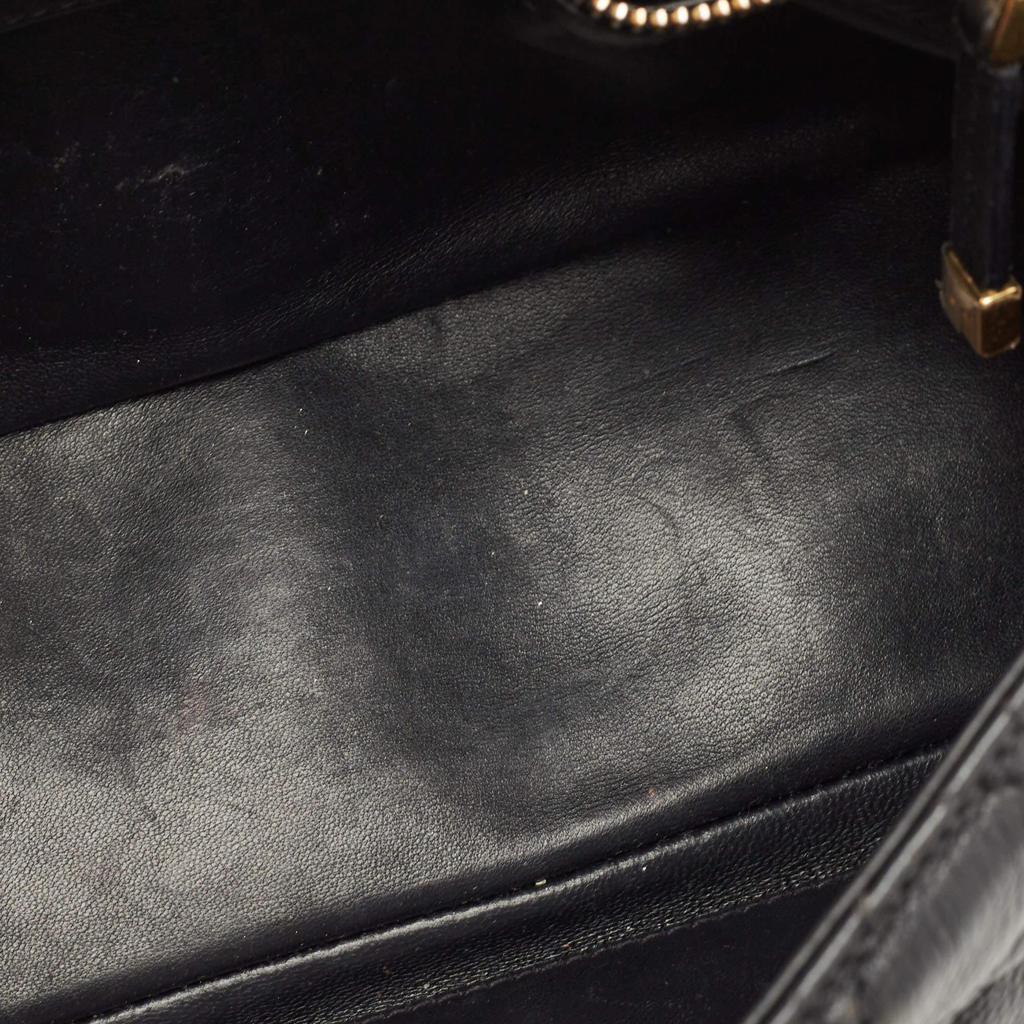 Dior Medium Caro Umhängetasche aus schwarzem gestepptem Leder 5