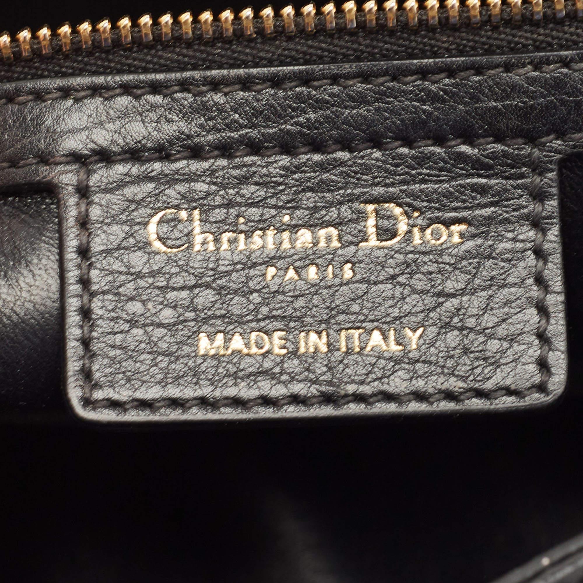 Dior Medium Caro Umhängetasche aus schwarzem gestepptem Leder 6