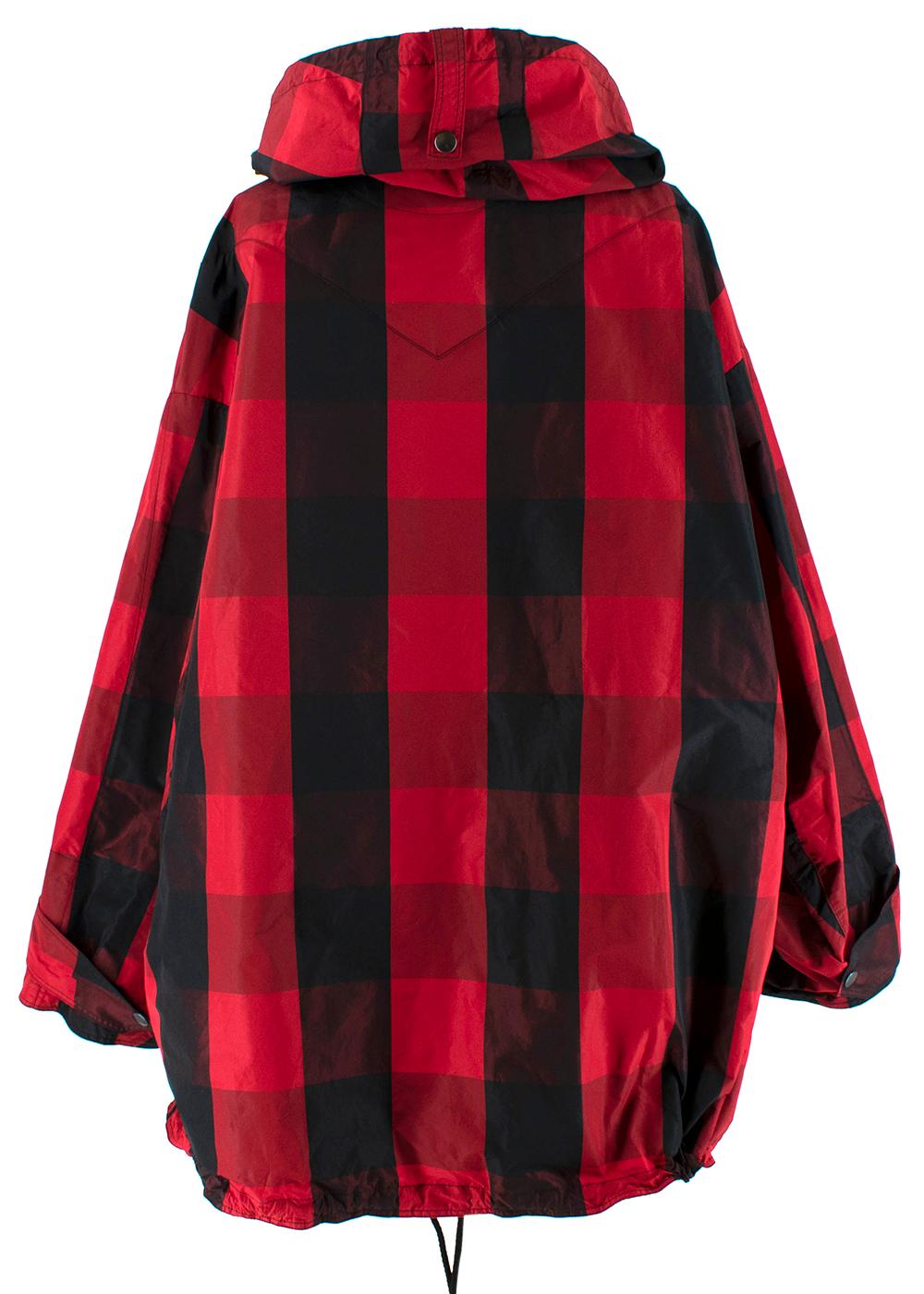 Christian Dior Black & Red Checkered Taffeta Hooded Anorak 

- 'Christian Dior' signature
- Black bee embroidery
- Drawstring hood
- Zip closure
- Long sleeves
- Button-tab cuffs
- Kangaroo patch pocket
- Oversized fit

Materials 
100% Polyester