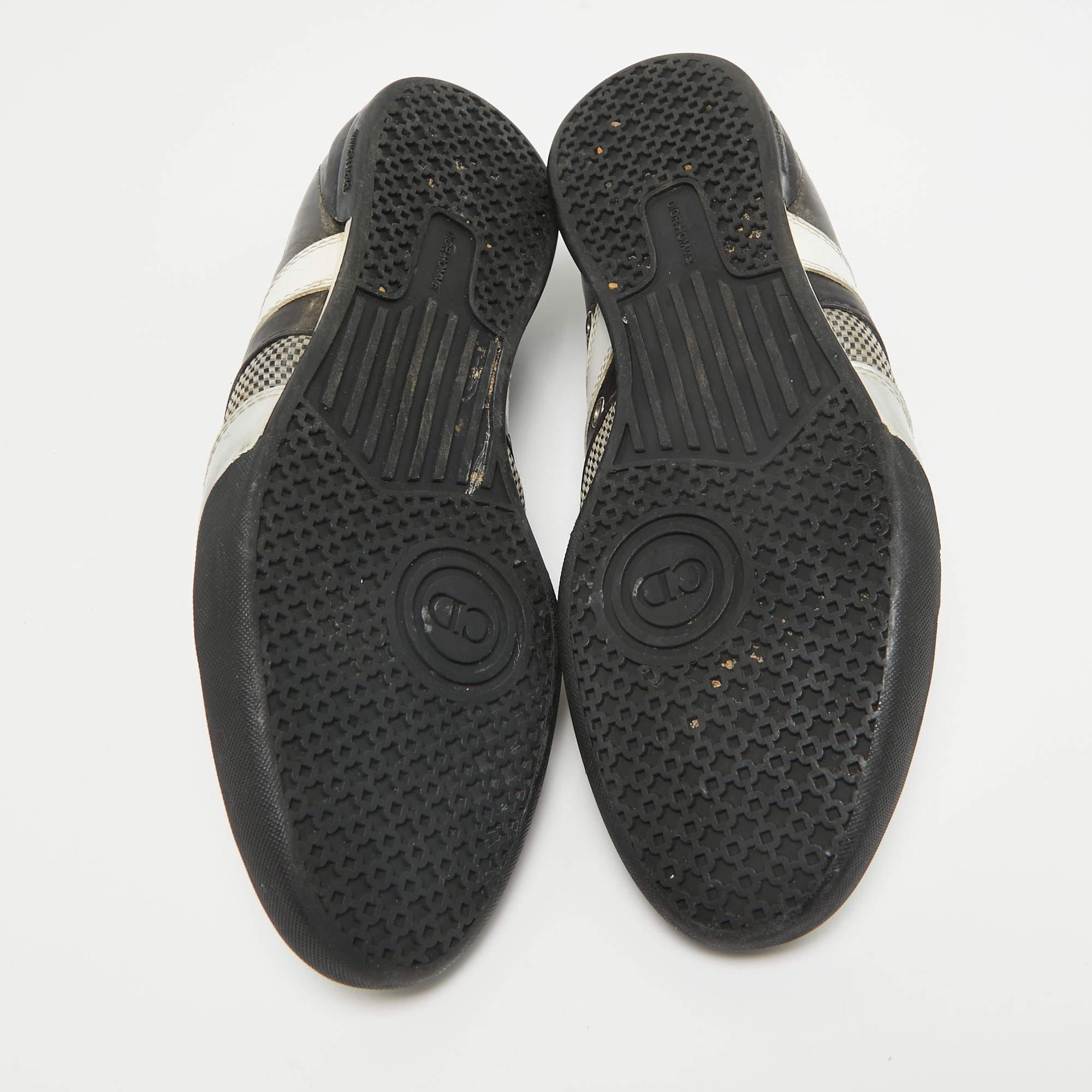 Dior Nero/Argento Pelle Logo Scarpe da Ginnastica Basse Taglia 39 in vendita 2