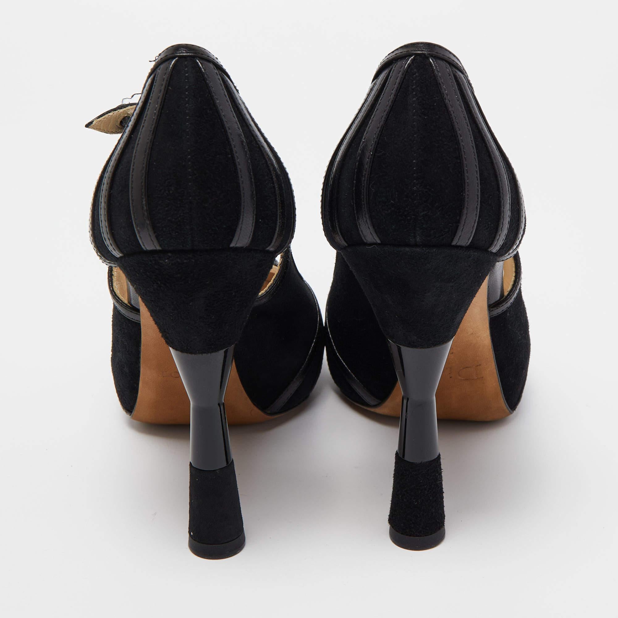 Dior Black Suede and Leather Mary Jane Pumps Size 38 In Good Condition In Dubai, Al Qouz 2