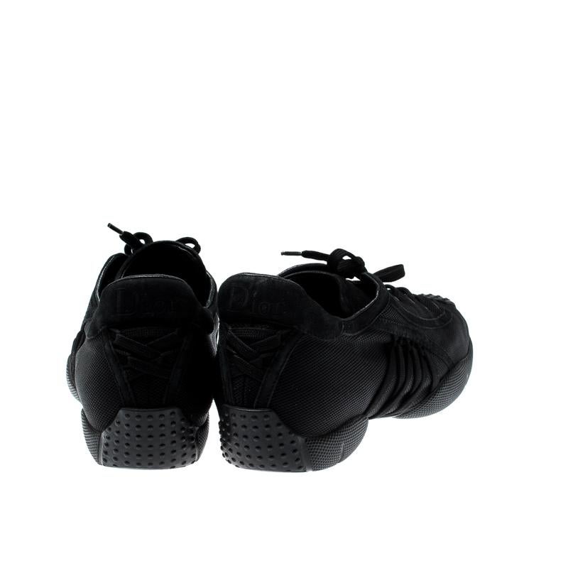 Dior Black Suede And Nylon Lace Up Sneakers Size 40.5 In Good Condition In Dubai, Al Qouz 2