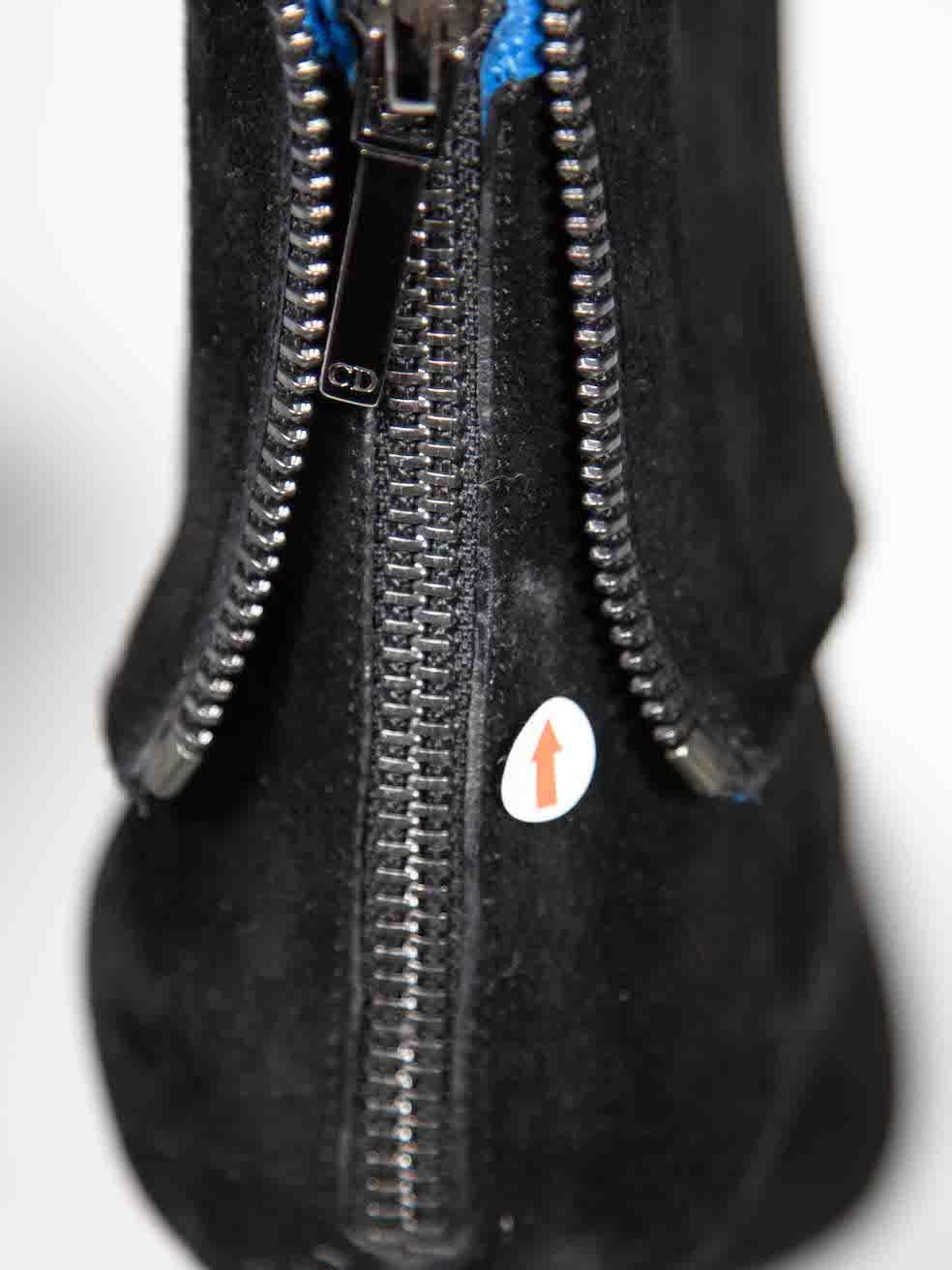 Dior Schwarze spitz zulaufende Stiefel aus Wildleder Größe IT 38 im Angebot 2
