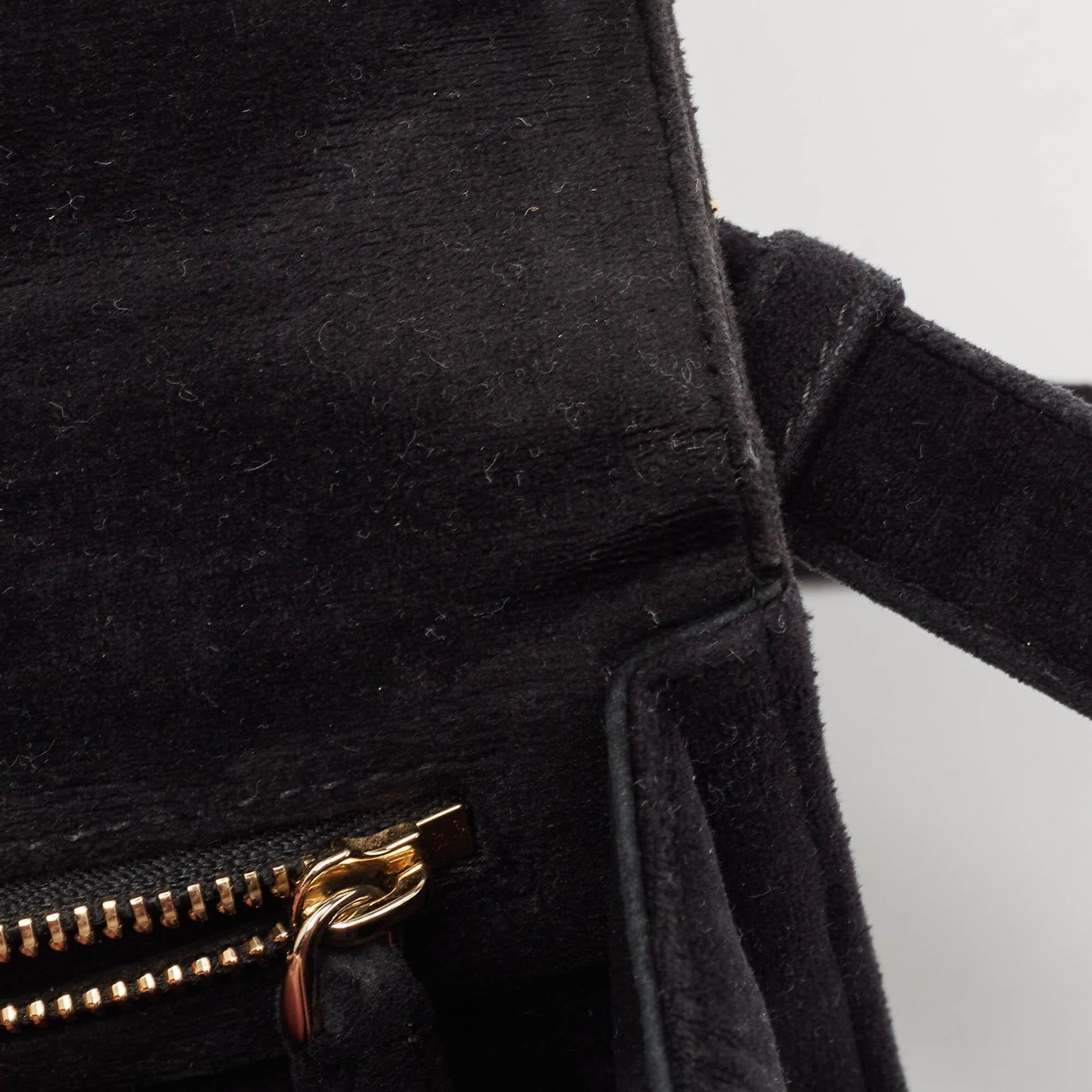 Dior Borsa a tracolla piccola Diorama Crystals in pelle scamosciata nera in vendita 1