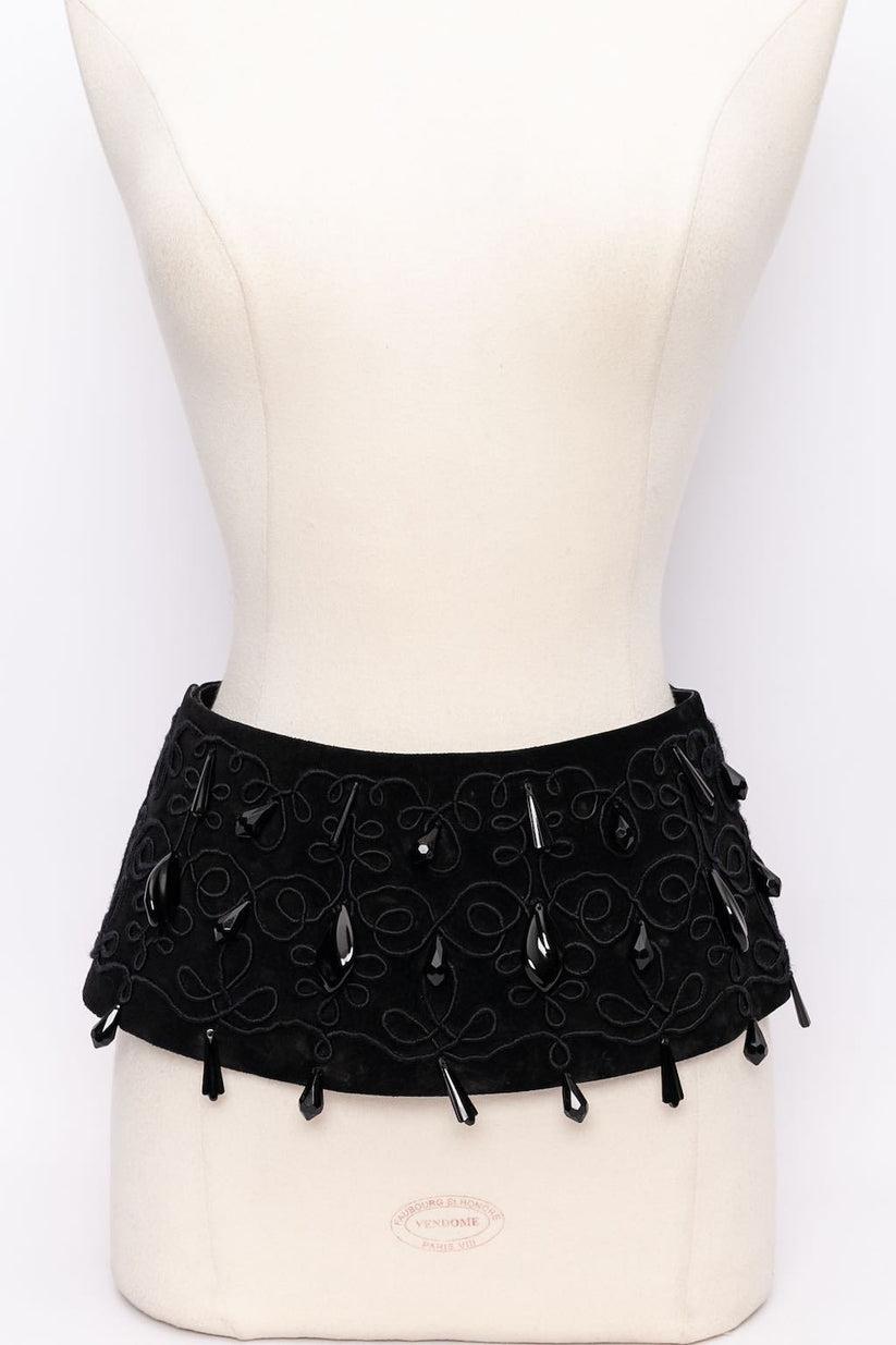 Dior Black Suede with Passementerie and Facetted Pendants Belt In Good Condition For Sale In SAINT-OUEN-SUR-SEINE, FR