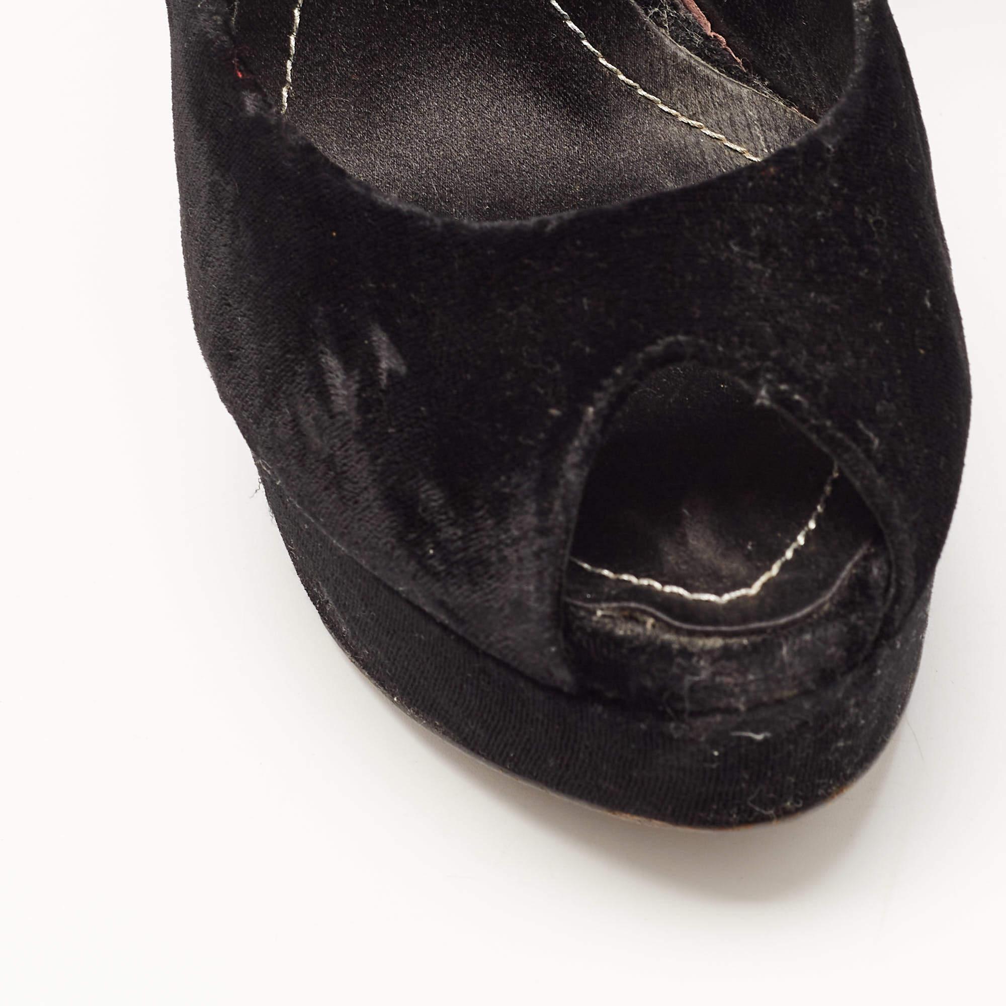Dior Black Velvet Peep Toe Platform Pumps Size 38.5 For Sale 3