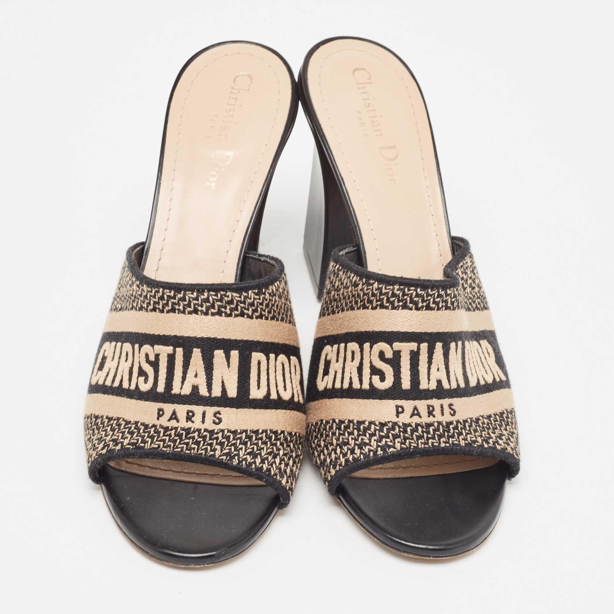 Women's Dior Black/White Canvas Dway Slides Size 42