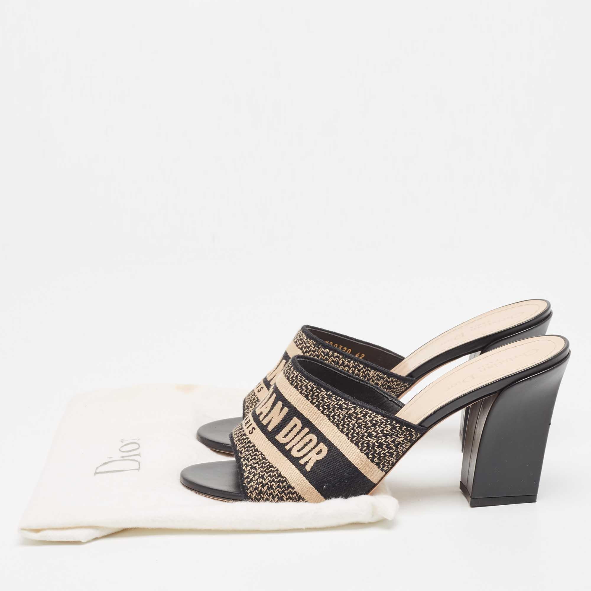 Dior Black/White Canvas Dway Slides Size 42 5
