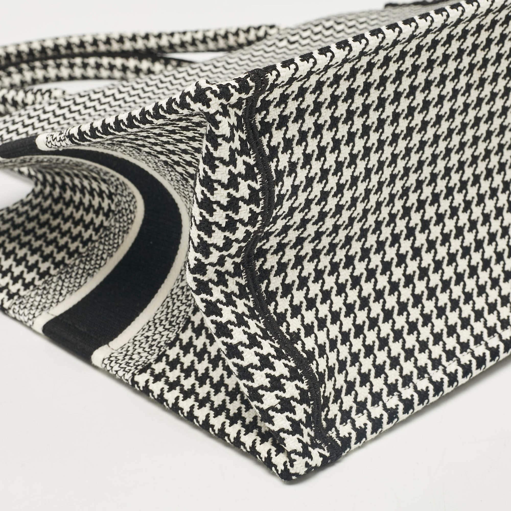 Dior Black/White Canvas Medium Houndstooth Book Tote For Sale 5