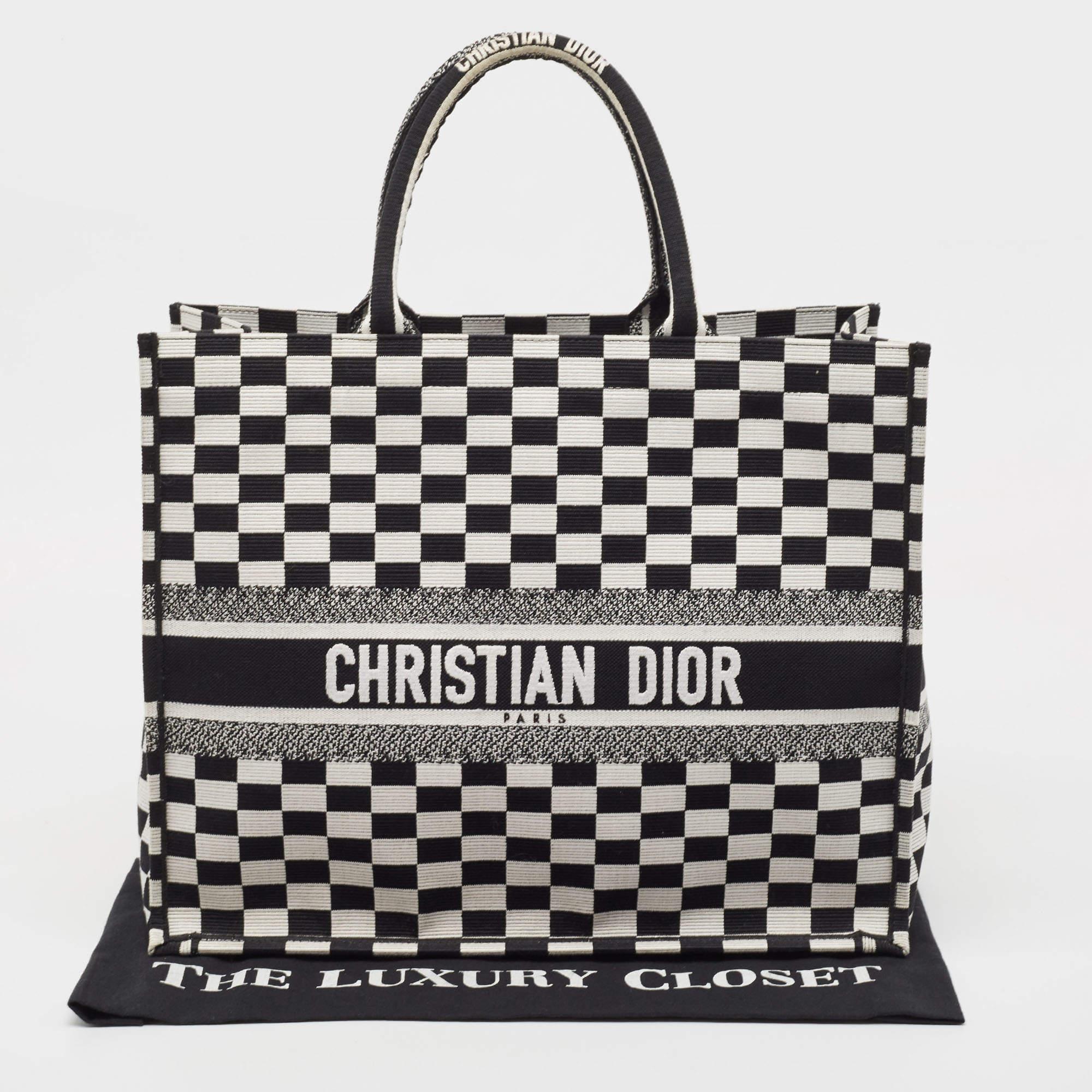 Dior Black/White Checkered Embroidered Canvas Large Book Tote For Sale 8