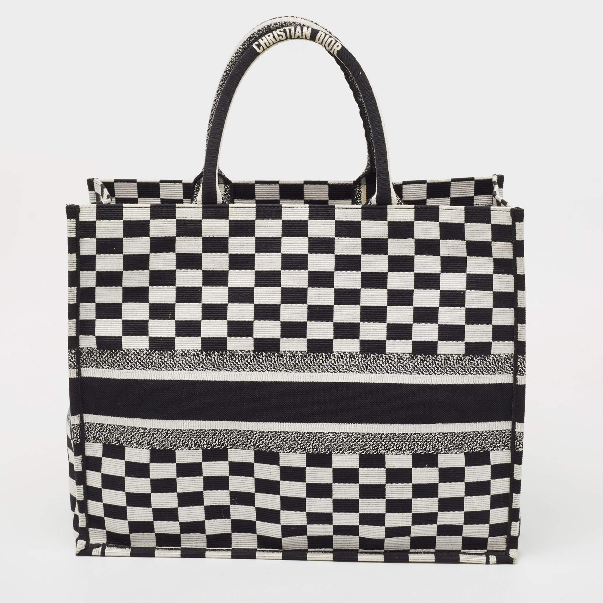 Dior Black/White Checkered Embroidered Canvas Large Book Tote For Sale 2