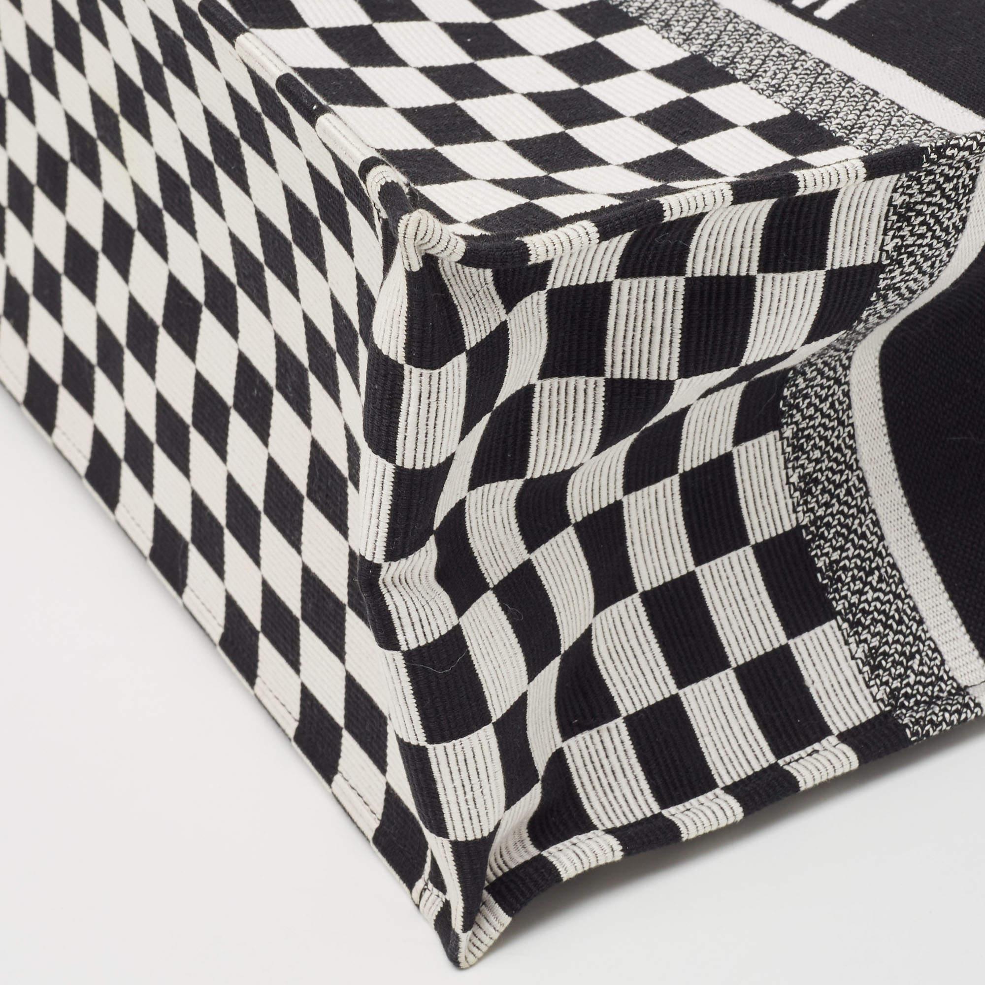 Dior Black/White Checkered Embroidered Canvas Large Book Tote For Sale 2