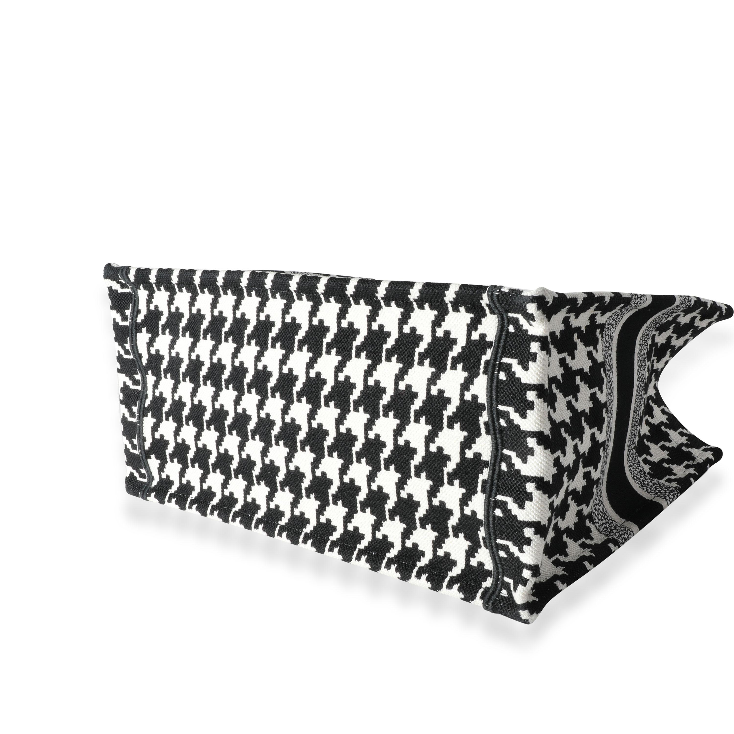 dior tote bag black and white