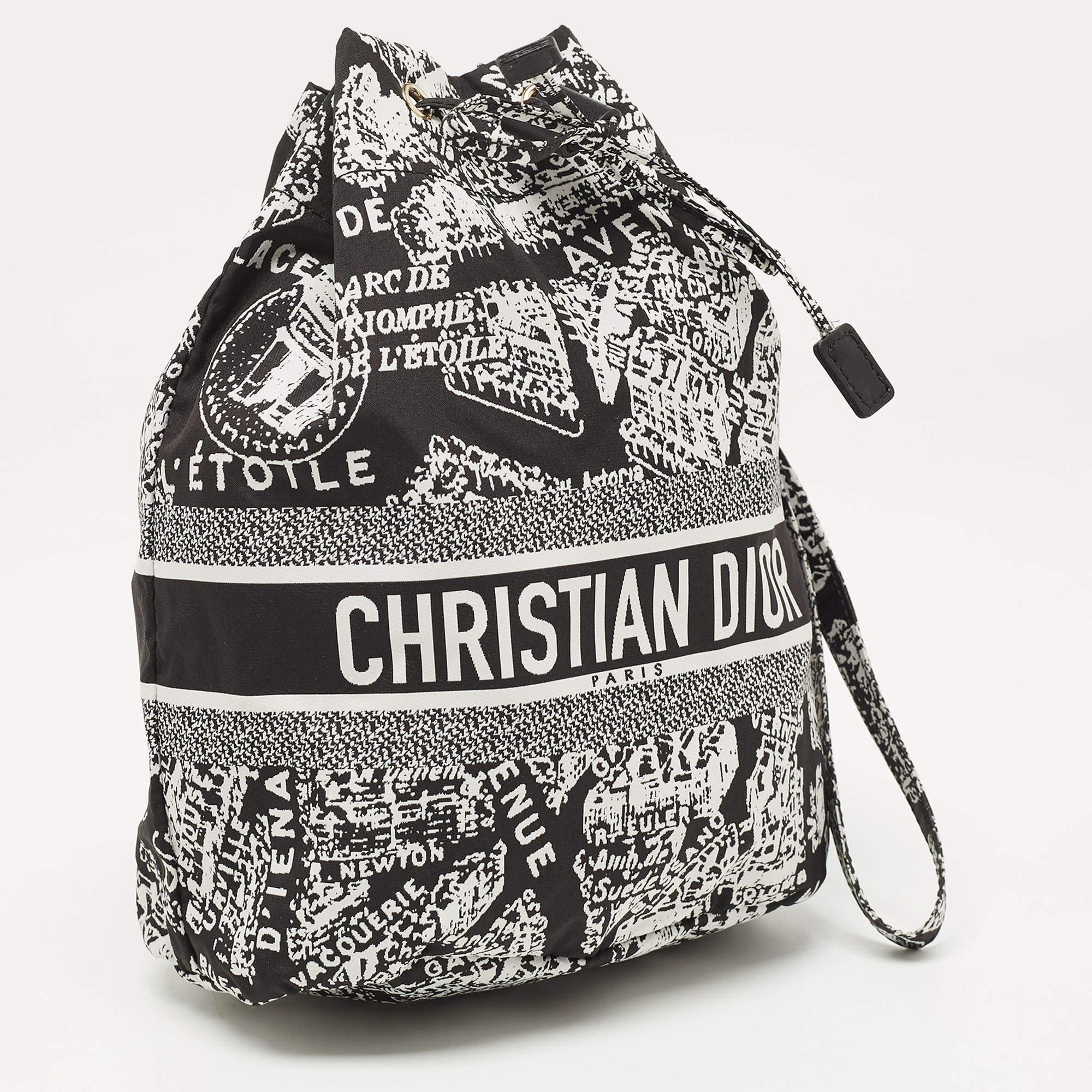 Dior Black/White Plan De Paris Nylon Diortravel Pouch In Excellent Condition In Dubai, Al Qouz 2