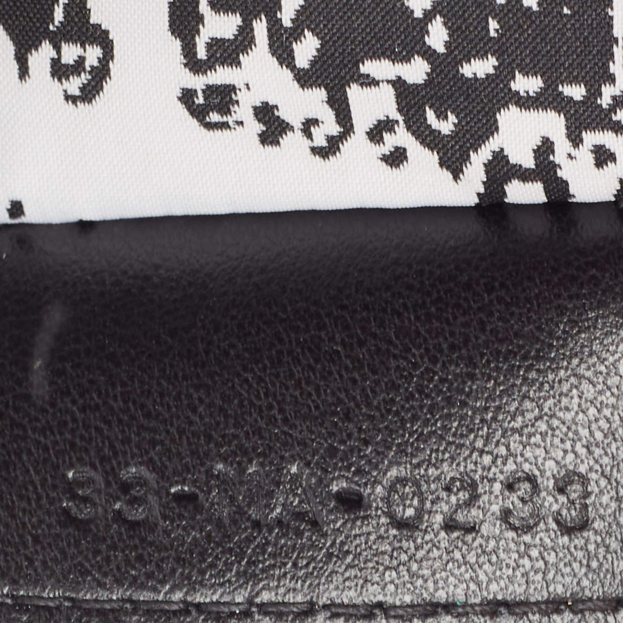 Dior Black/White Plan De Paris Nylon Diortravel Pouch For Sale 4
