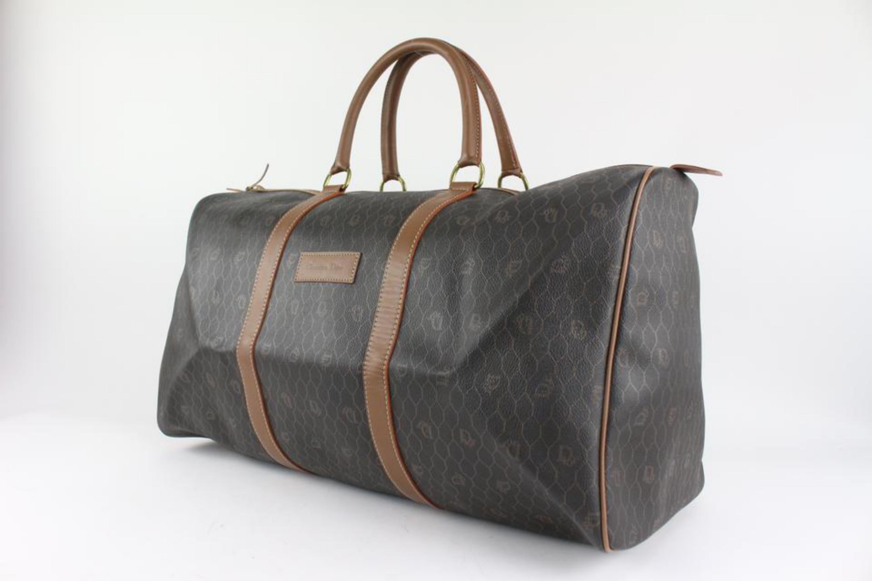 Dior Black x Brown Monogram Honeycomb Trotter Boston Duffle Bag 1216d26
Made In: France
Measurements: Length:  21.5