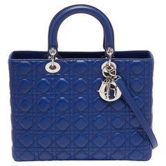 Grand sac cabas Lady Dior en cuir cannage bleu Dior