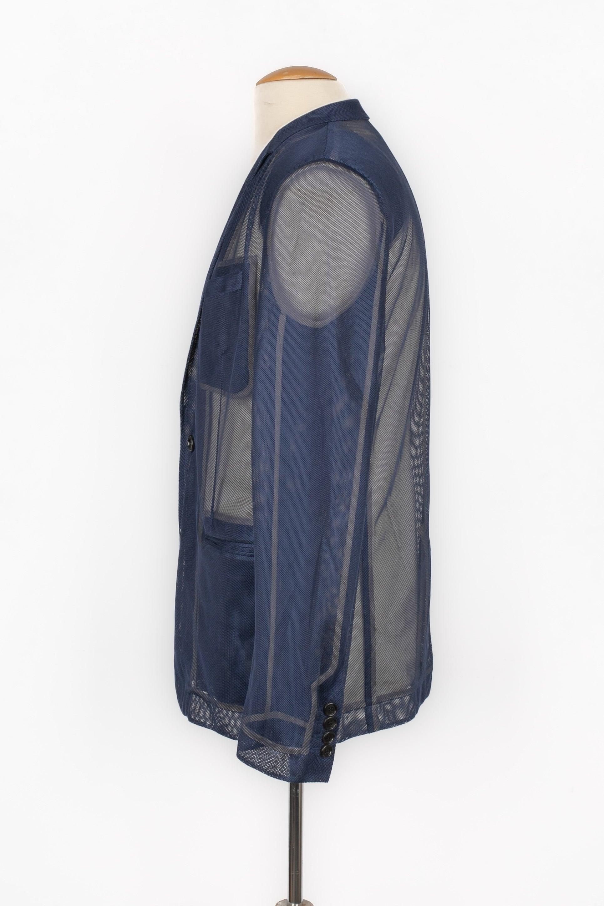 Dior Homme - (Made in Italy) Blue fishnet men jacket. Size 48FR indicated.

Additional information:
Condition: Very good condition
Dimensions: Shoulder width: 44 cm - Chest: 51 cm - Sleeve length: 67 cm - Length: 72 cm

Seller Reference: HFV3
