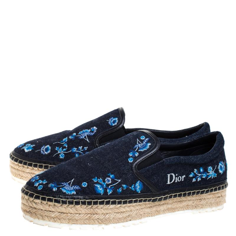 Women's Dior Blue Floral Embroidered Denim Prairie Espadrille Flats Size 39