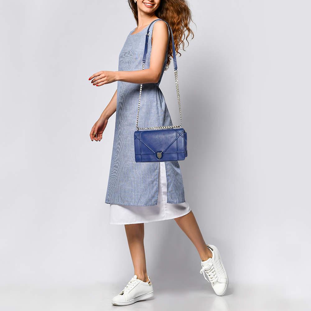 Dior Blue Leather Medium Diorama Flap Shoulder Bag In Fair Condition For Sale In Dubai, Al Qouz 2