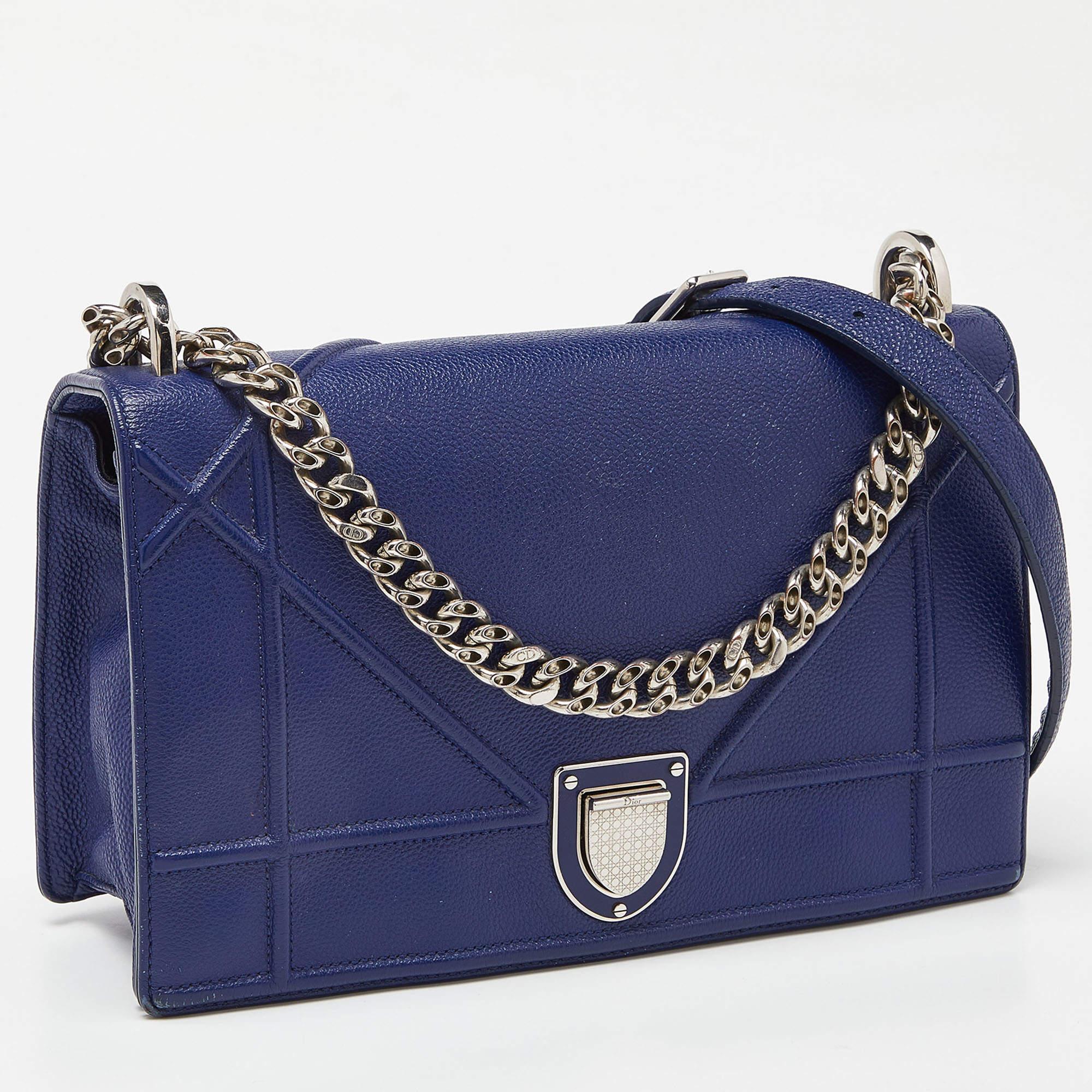 Women's Dior Blue Leather Medium Diorama Flap Shoulder Bag For Sale