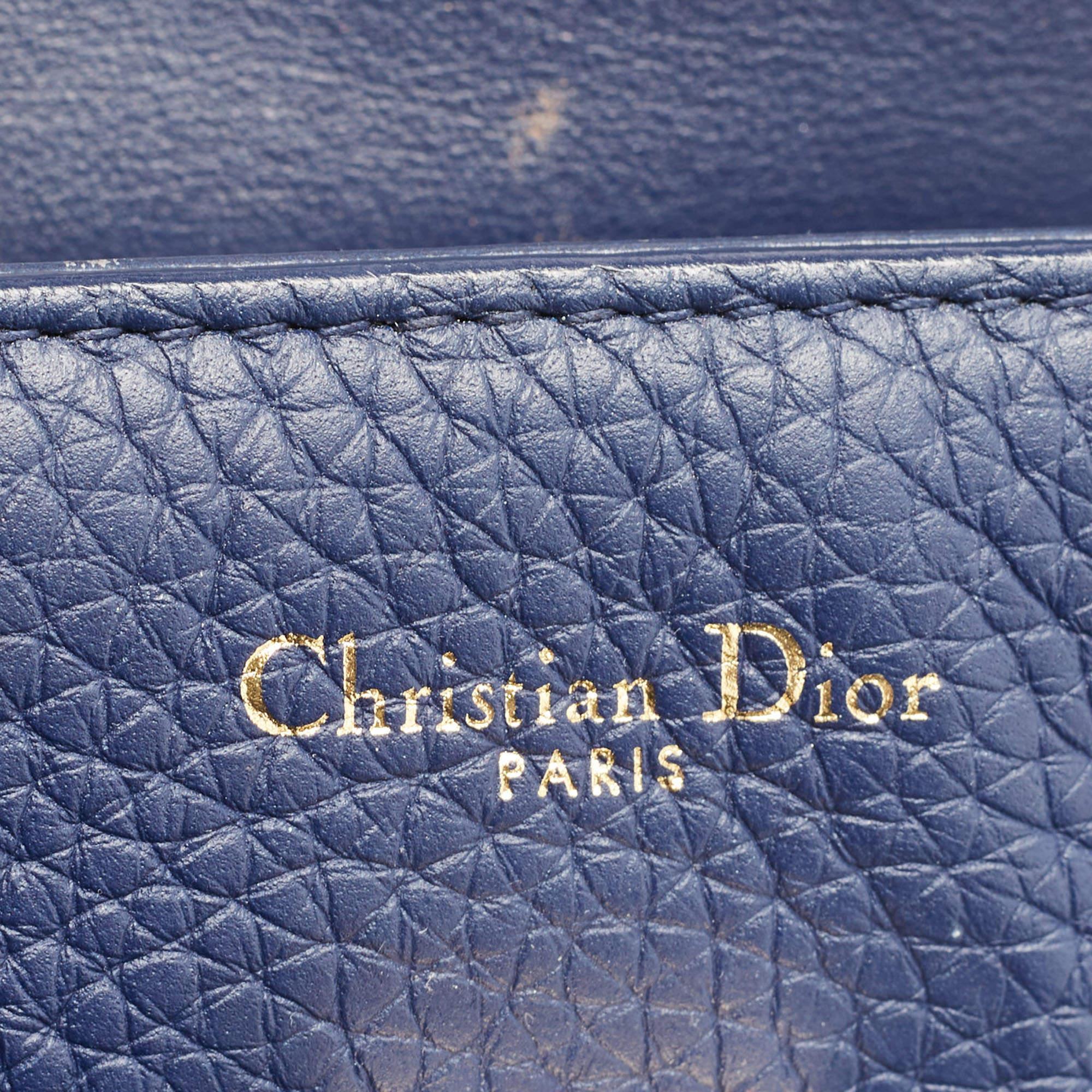 Dior - Sac Diorever moyen en cuir bleu en vente 3