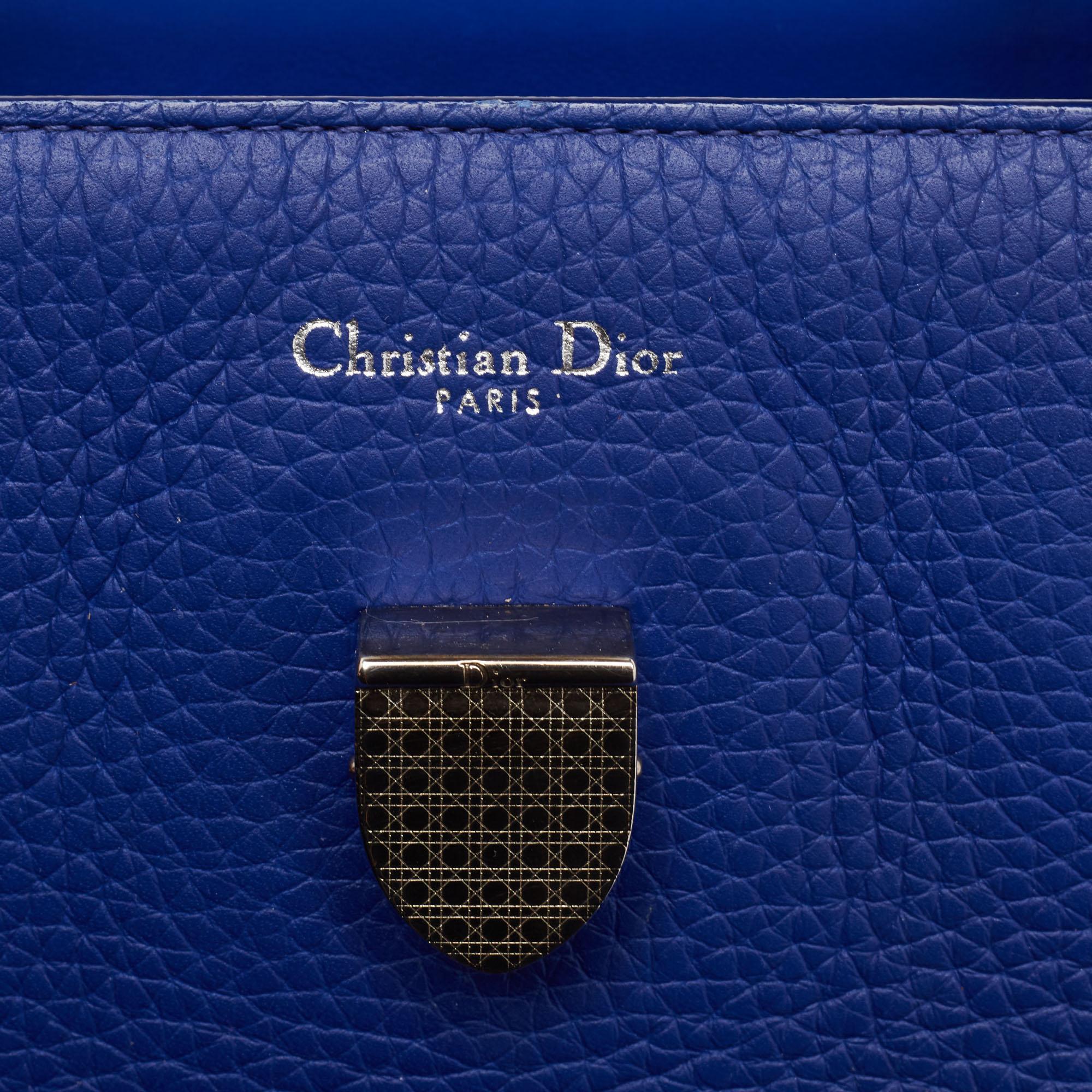 Dior Blue Leather Medium Diorever Tote In Good Condition For Sale In Dubai, Al Qouz 2