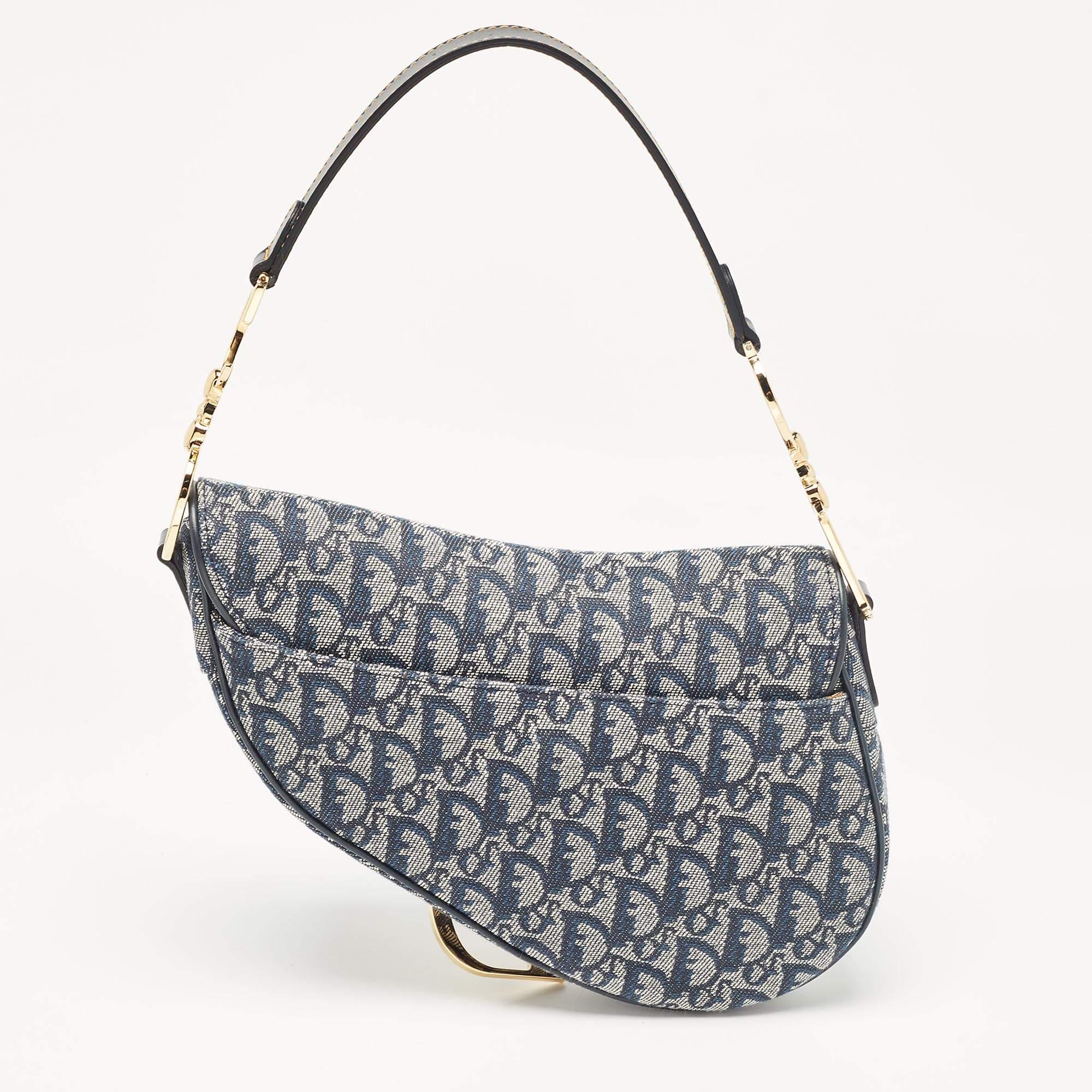 Dior Blue Oblique Canvas Saddle Bag In Excellent Condition In Dubai, Al Qouz 2