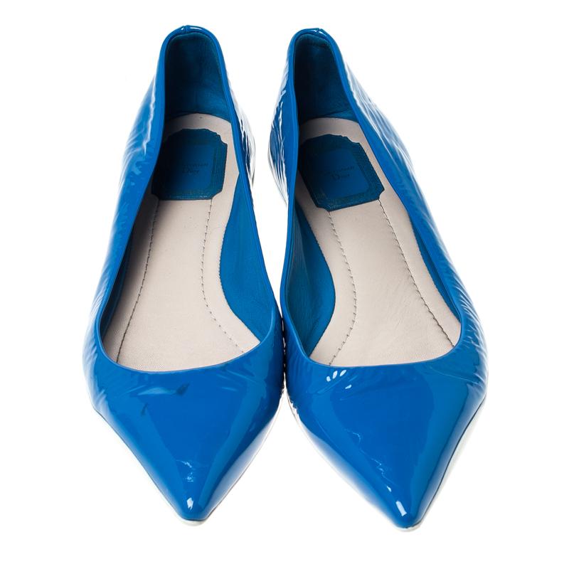 Dior Blue Patent Leather Pointed Toe Ballet Flats Size 42 In Good Condition In Dubai, Al Qouz 2