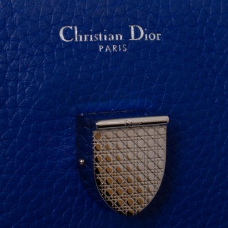 Every stitch and detail on this Diorever bag gives high praise to quality craftsmanship and validates the effort that goes into making a handbag art as fine as this. Structured to perfection using the finest pebbled leather and designed with a