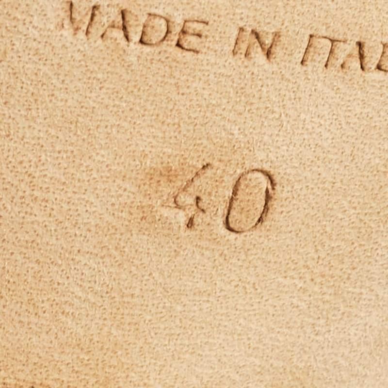 Sandales à lanières à plateforme Dior bleues et paillettes, taille 40 en vente 3