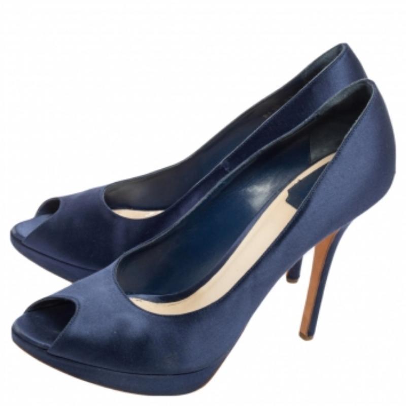 Dior Bleu Satin Miss Dior Peep Toe Platform Pumps Size 40.5 Pour femmes en vente