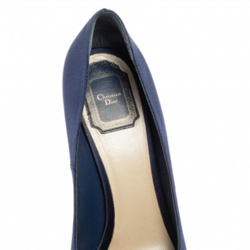 Dior Bleu Satin Miss Dior Peep Toe Platform Pumps Size 40.5 en vente 3