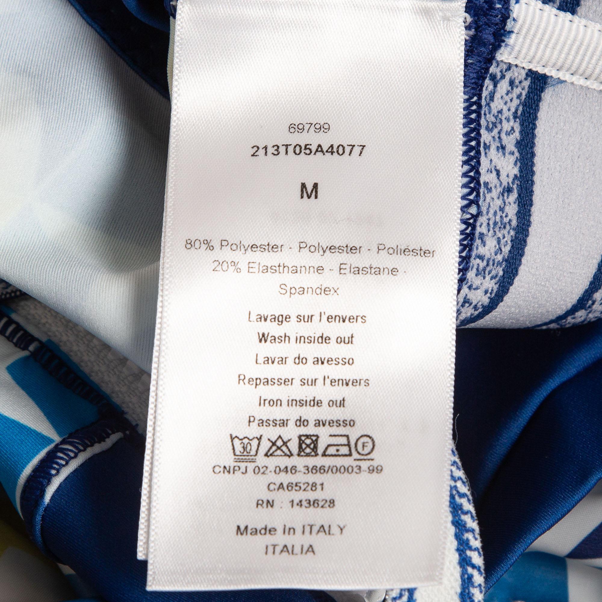 Dior Set aus Crop Top und Shorts aus bedrucktem Jersey und Nylon mit blauen Sternen, M im Angebot 1