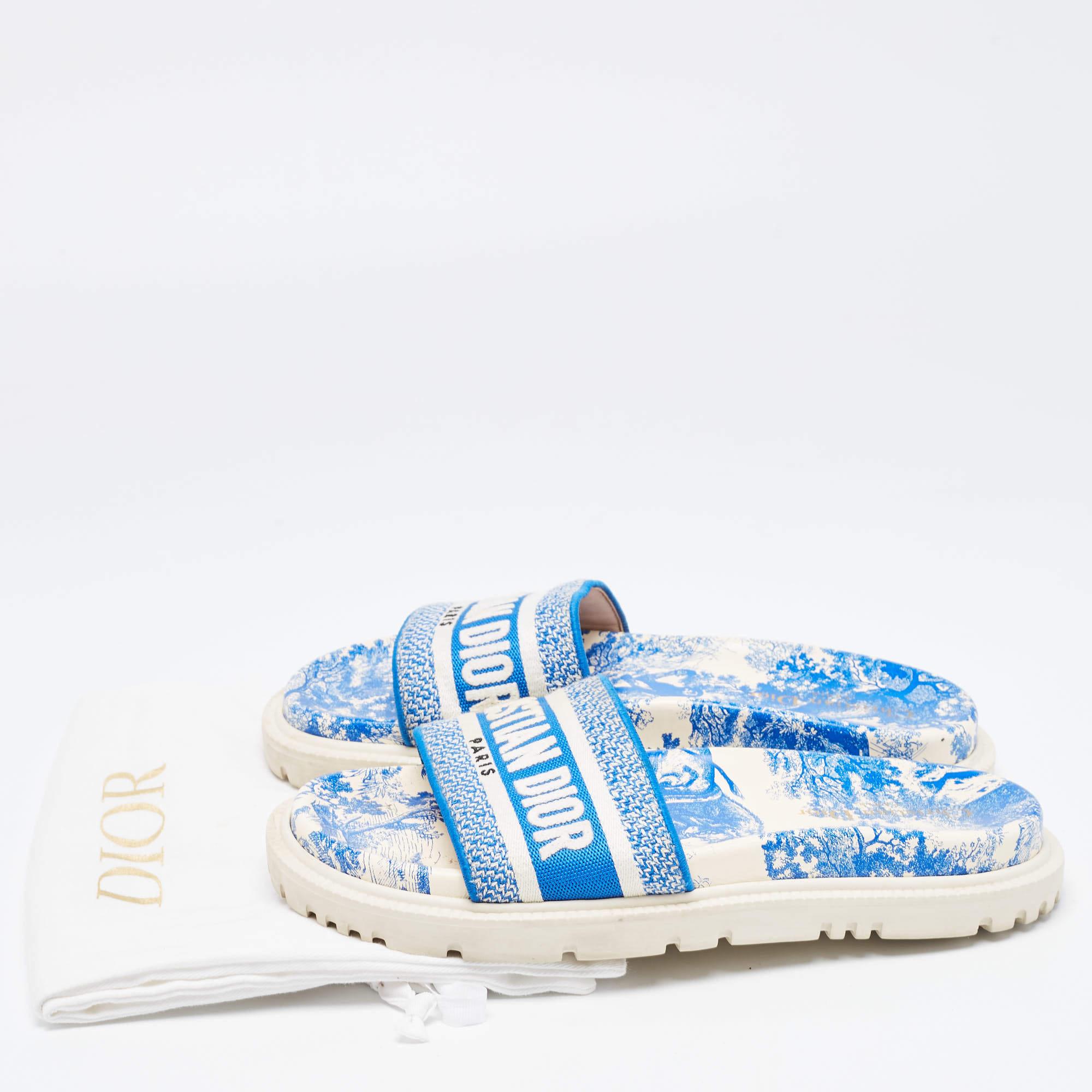 Dior Blue/White Embroidered Canvas Toile De Jouy Dway Slides Size 39 2
