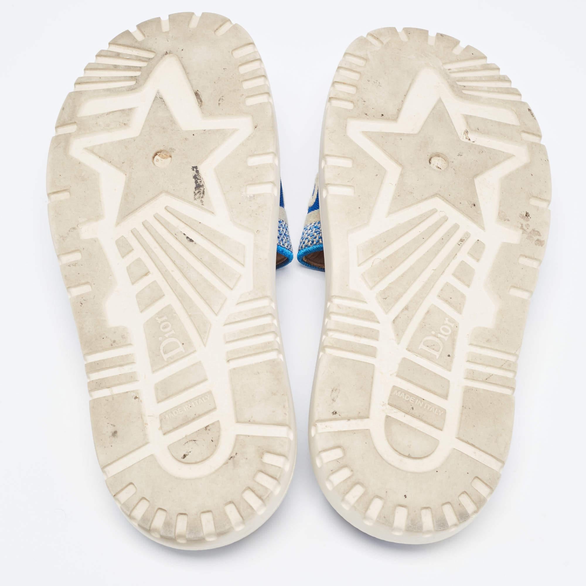 Dior Blue/White Embroidered Canvas Toile De Jouy Dway Slides Size 39 4