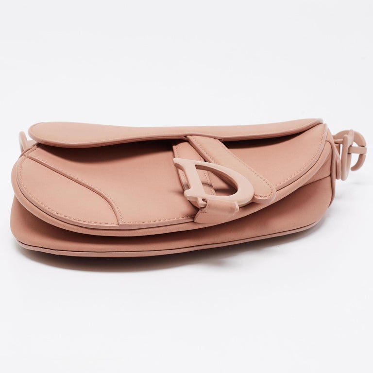 Dior Blush Beige Leather Ultramatte Saddle Shoulder Bag For Sale at 1stDibs